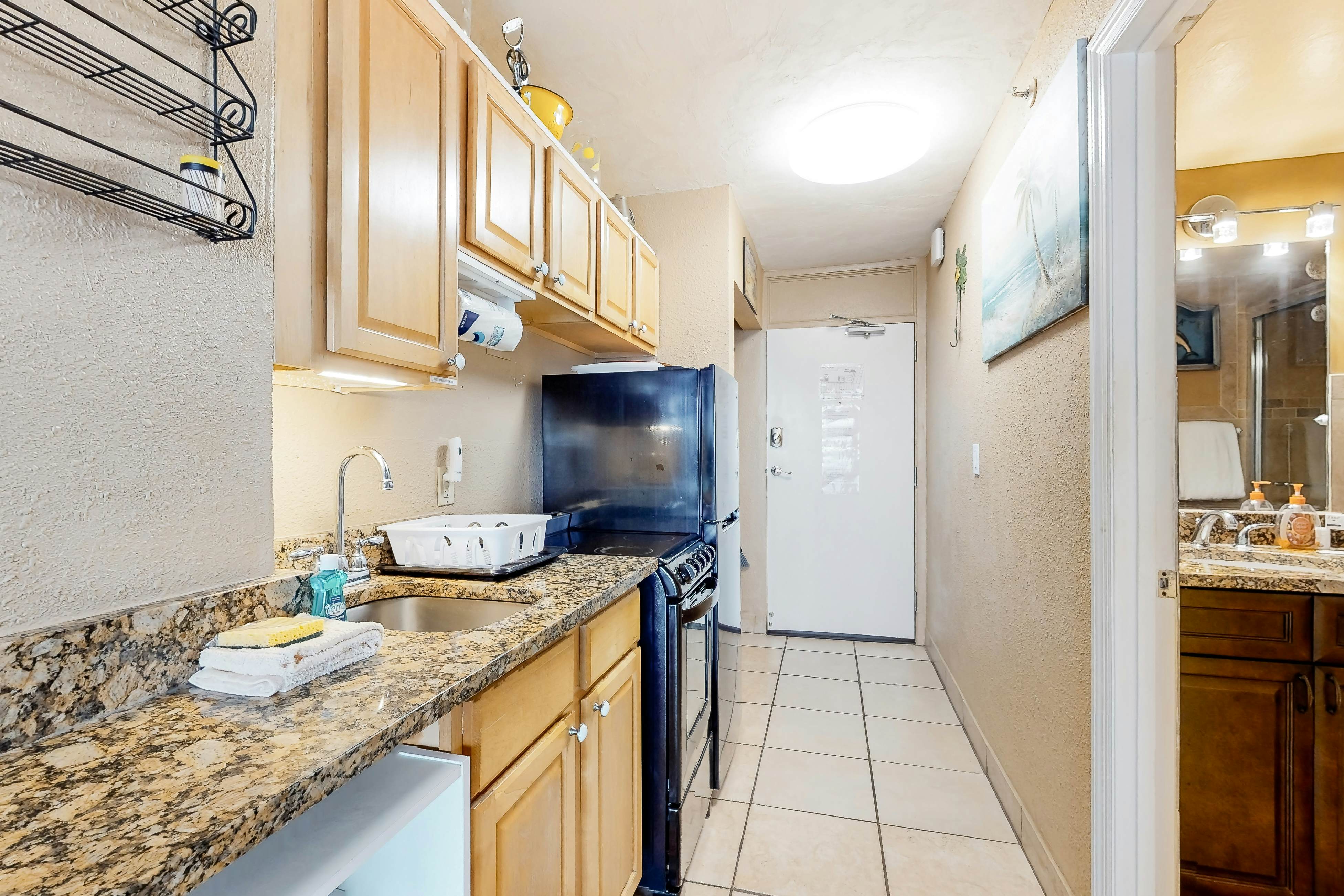 Harbour Beach Resort 808