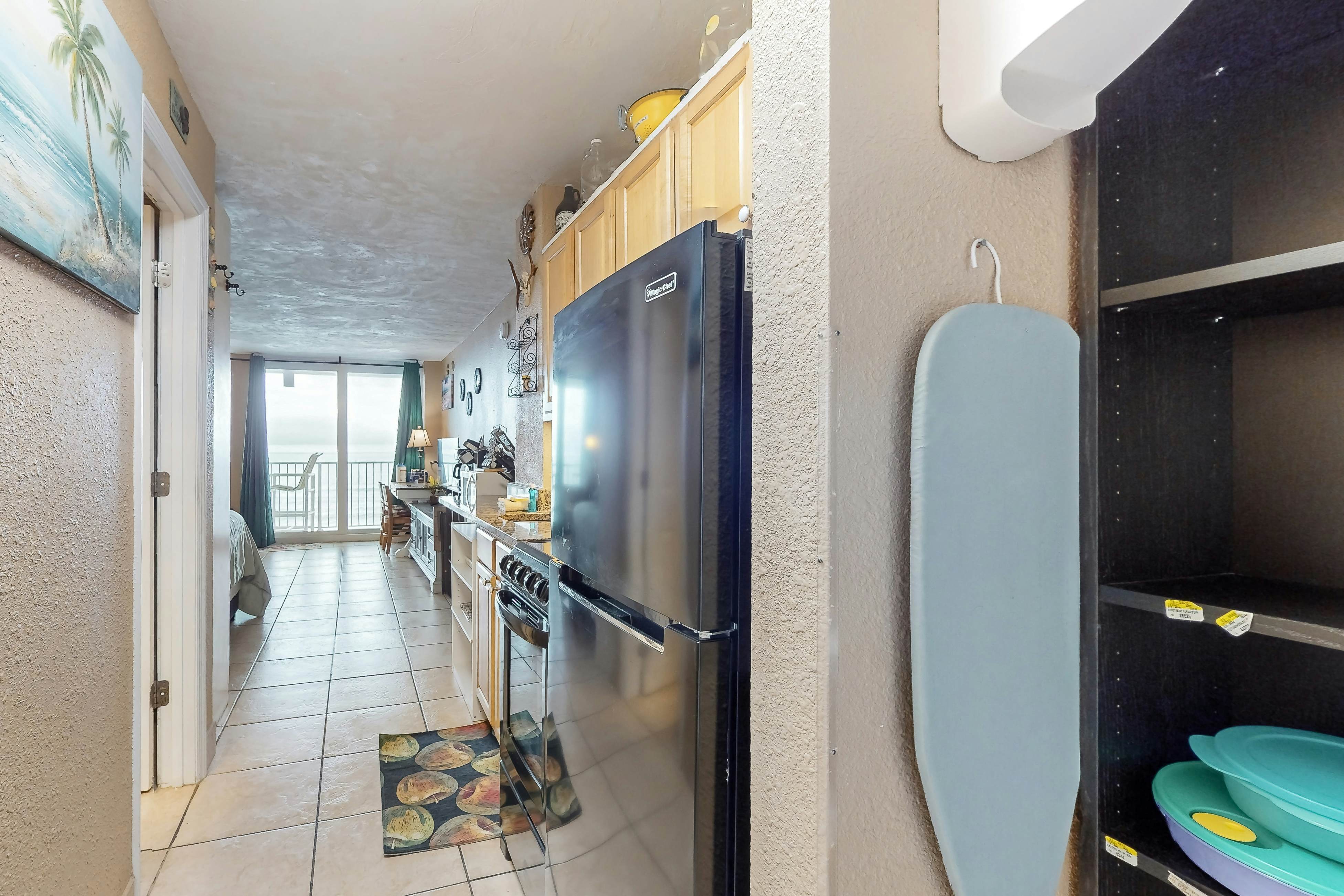 Harbour Beach Resort 808