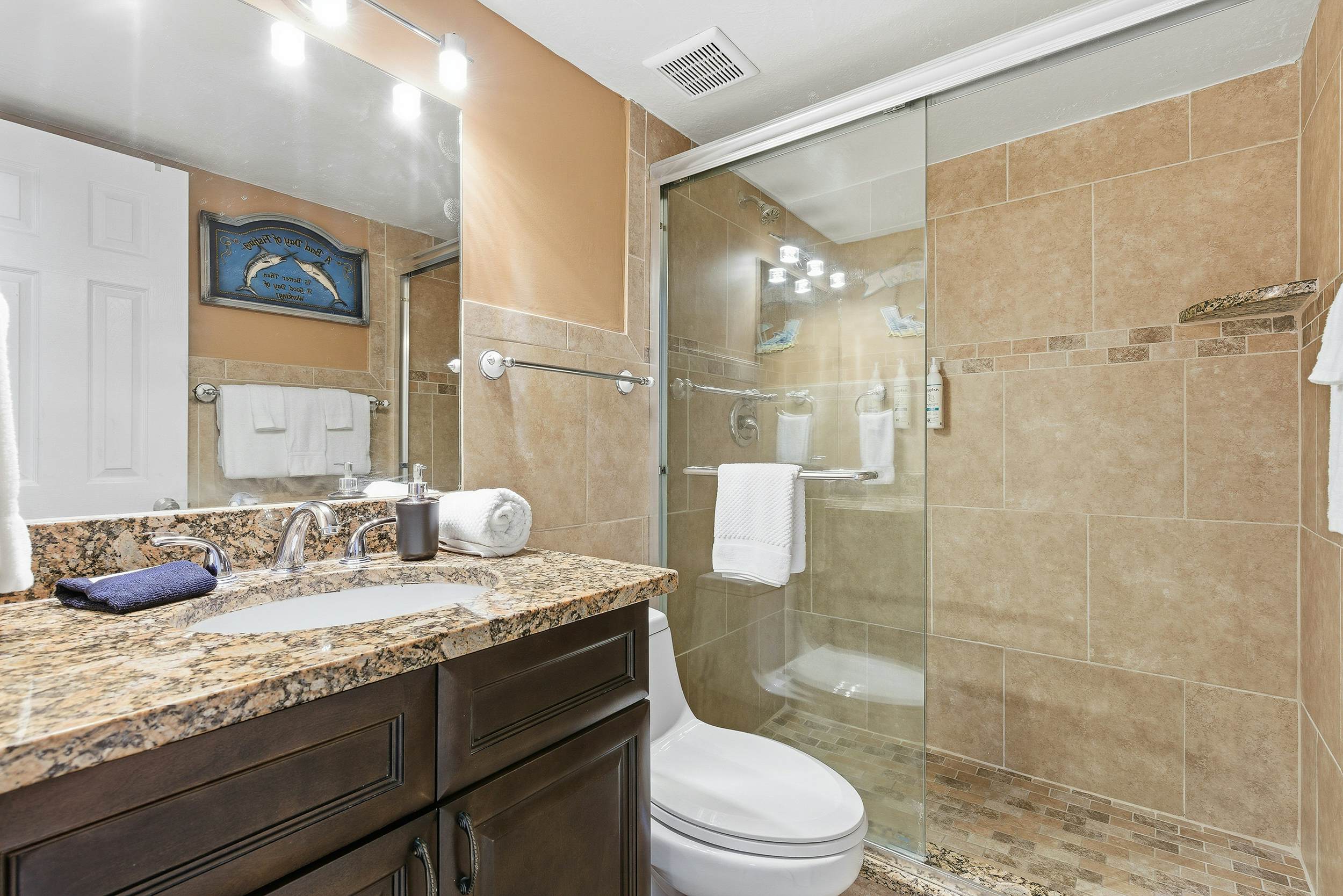 Harbour Beach Resort 808