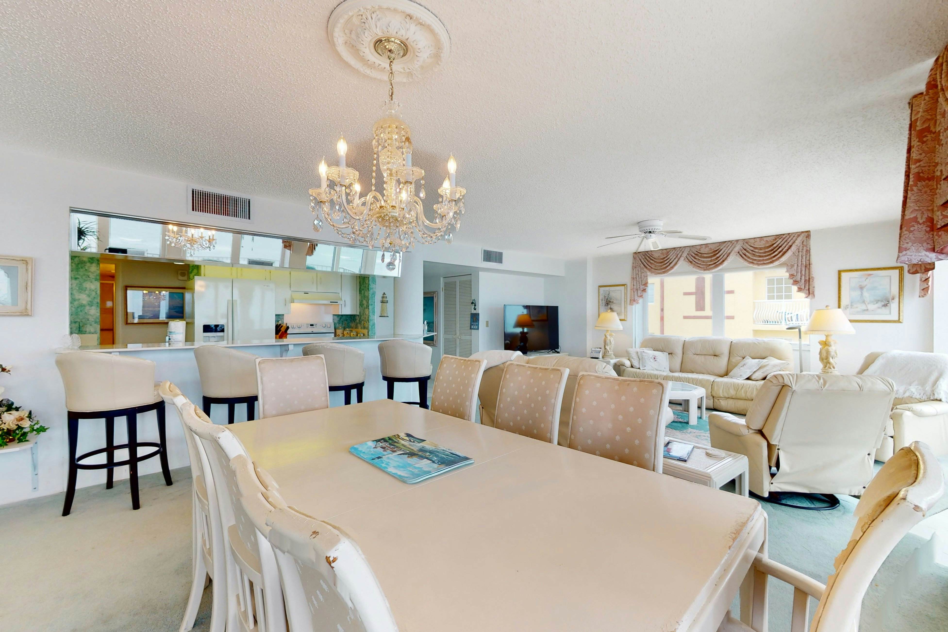 Shores Club 701 - Elegance by the Sea