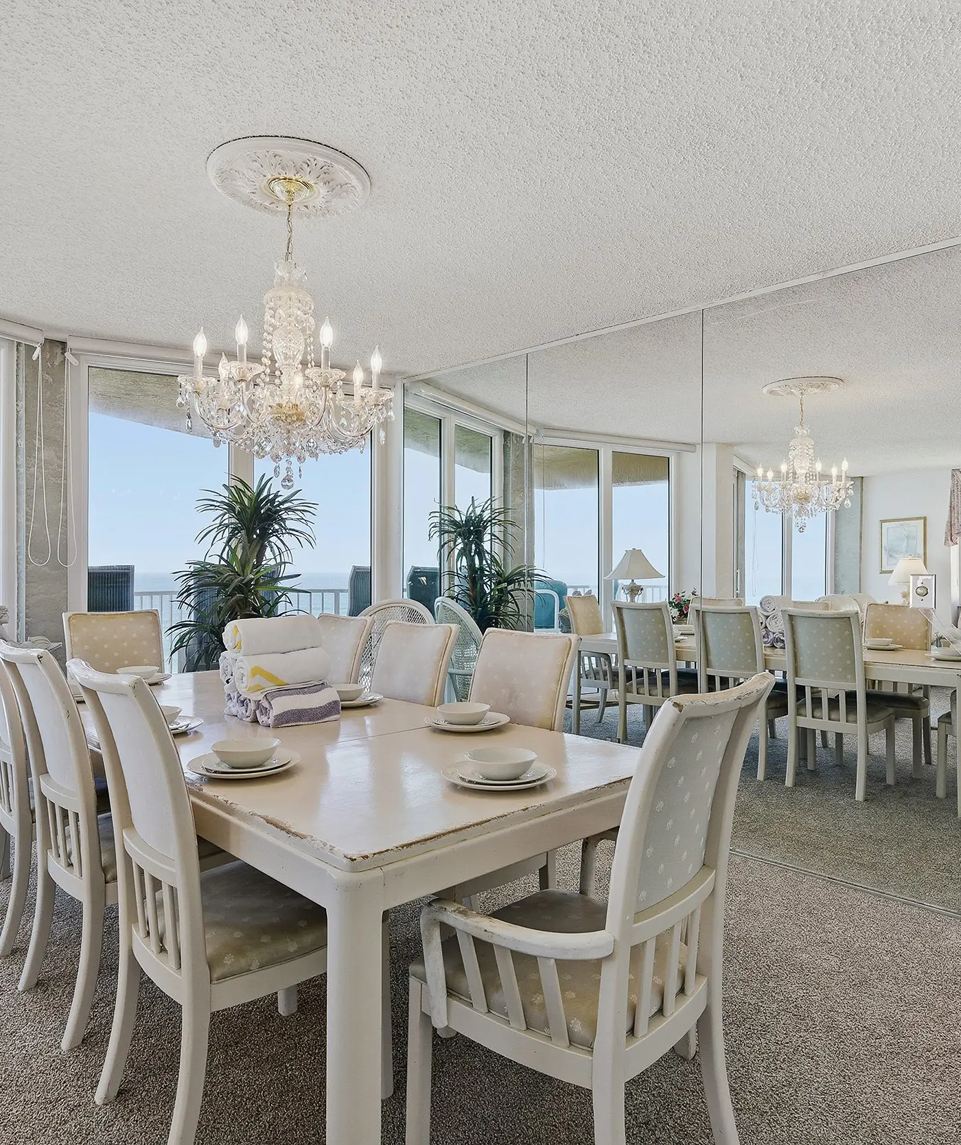 Shores Club 701 - Elegance by the Sea