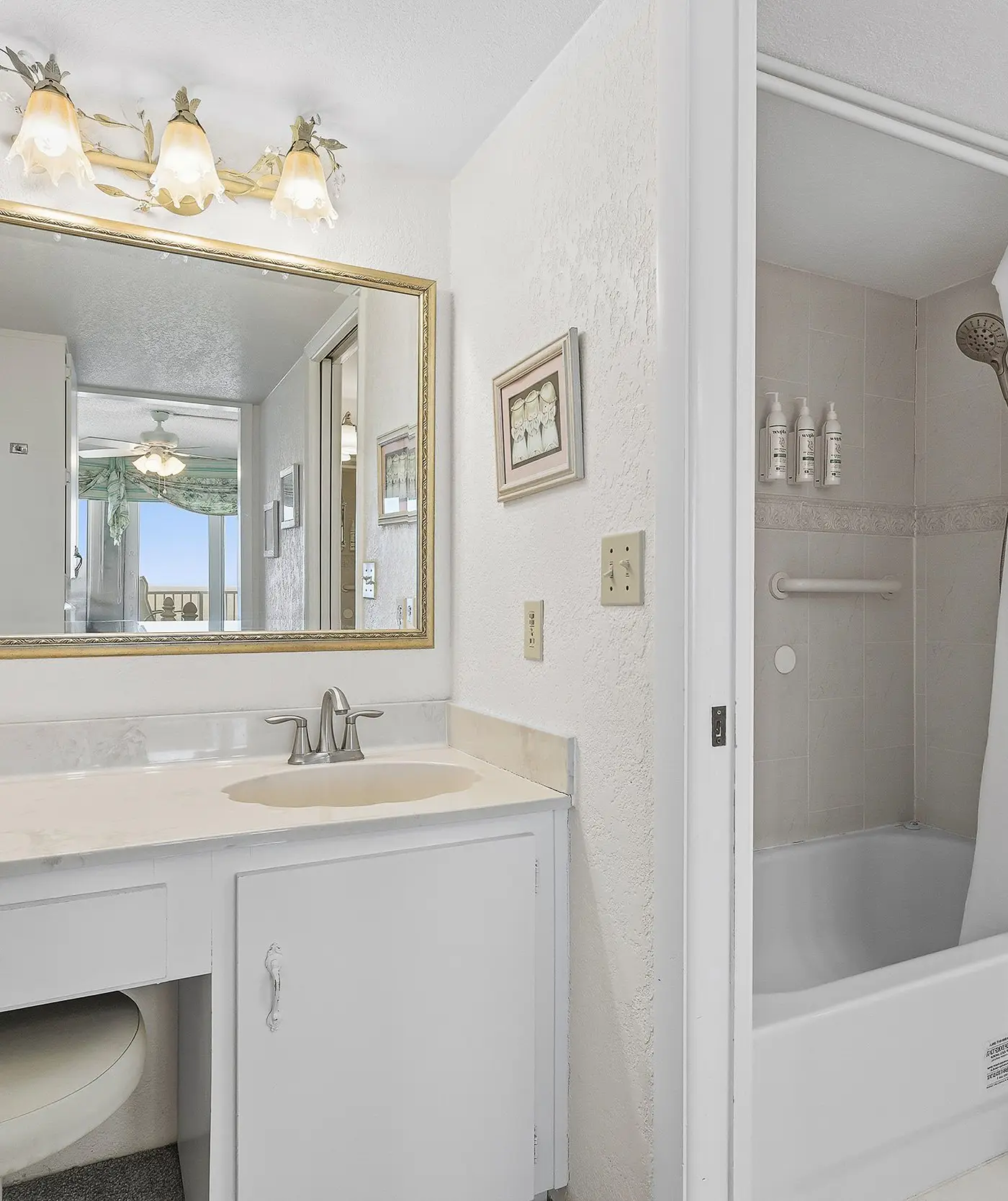 Shores Club 701 - Elegance by the Sea