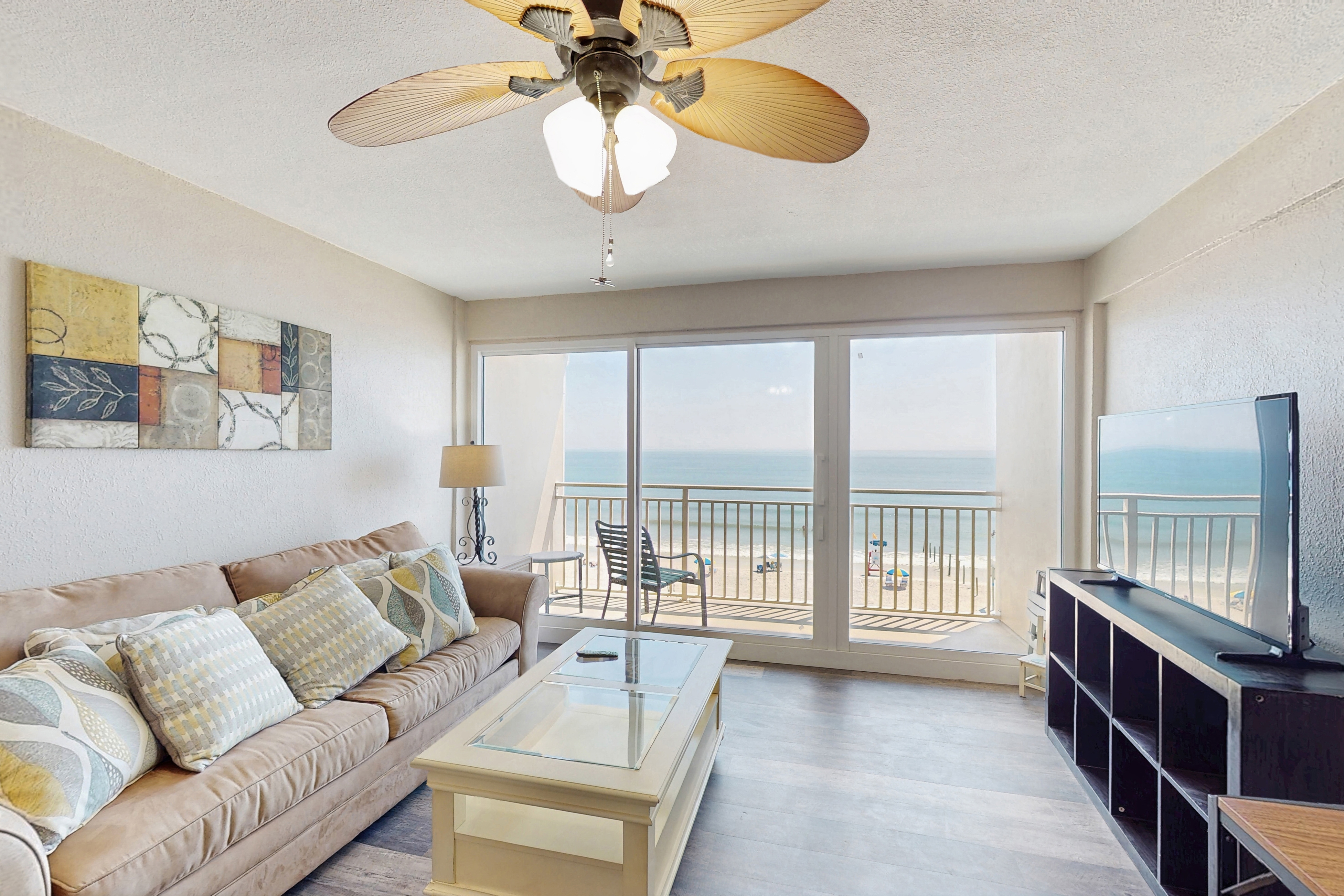 Private Balcony, Oceanfront Pool, Walk to Boardwalk & Pier