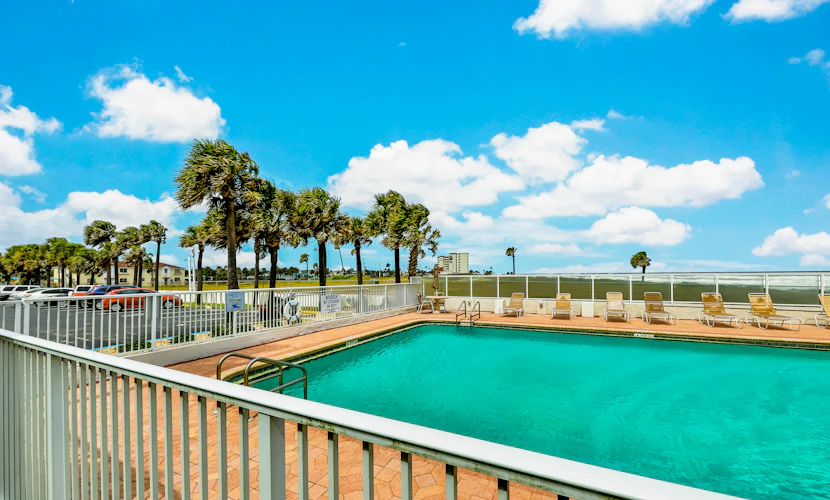 Updated Oceanfront Studio w/ Balcony & Pool – Steps to the Beach