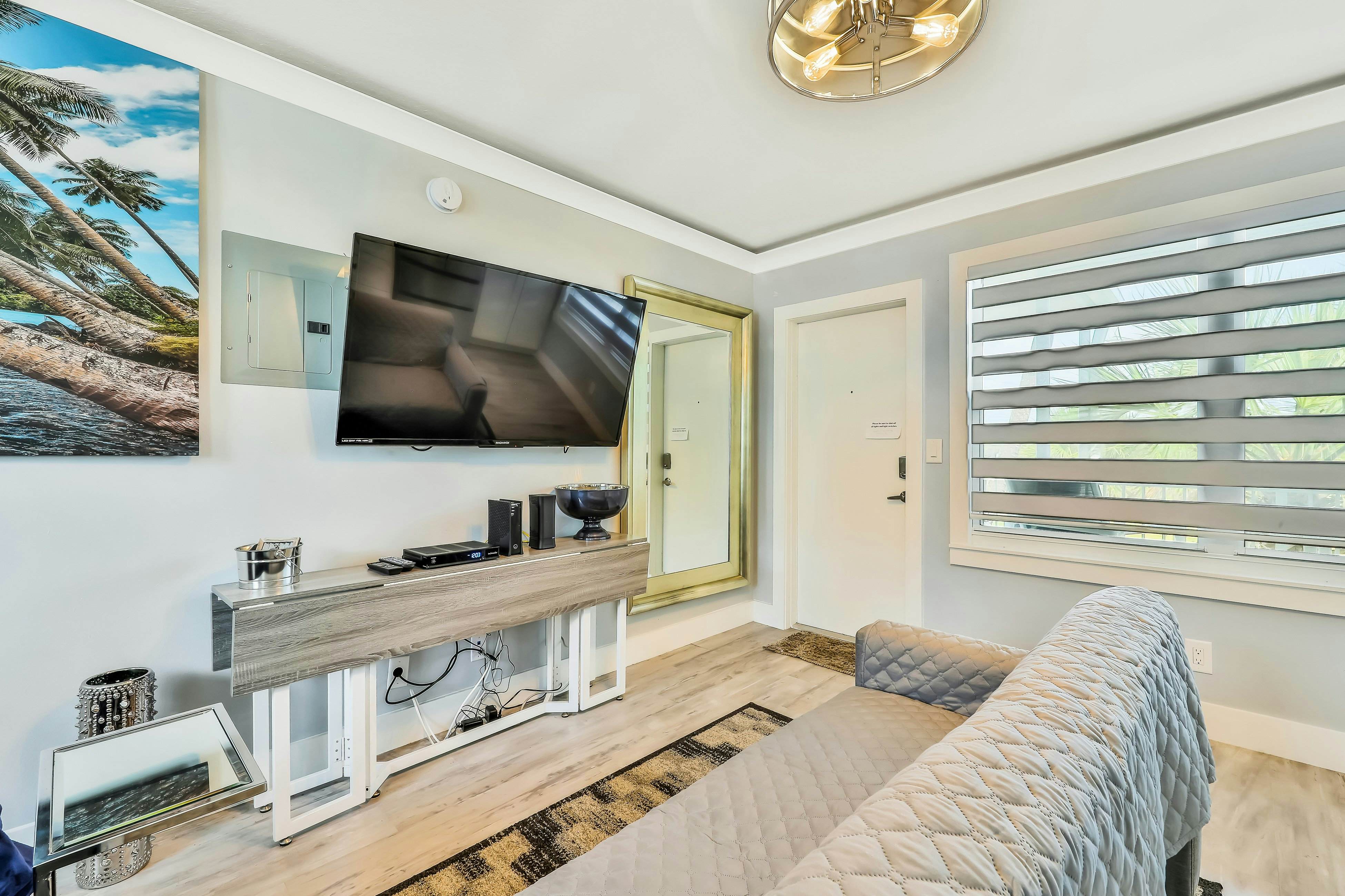 Ocean Jewels Club 244