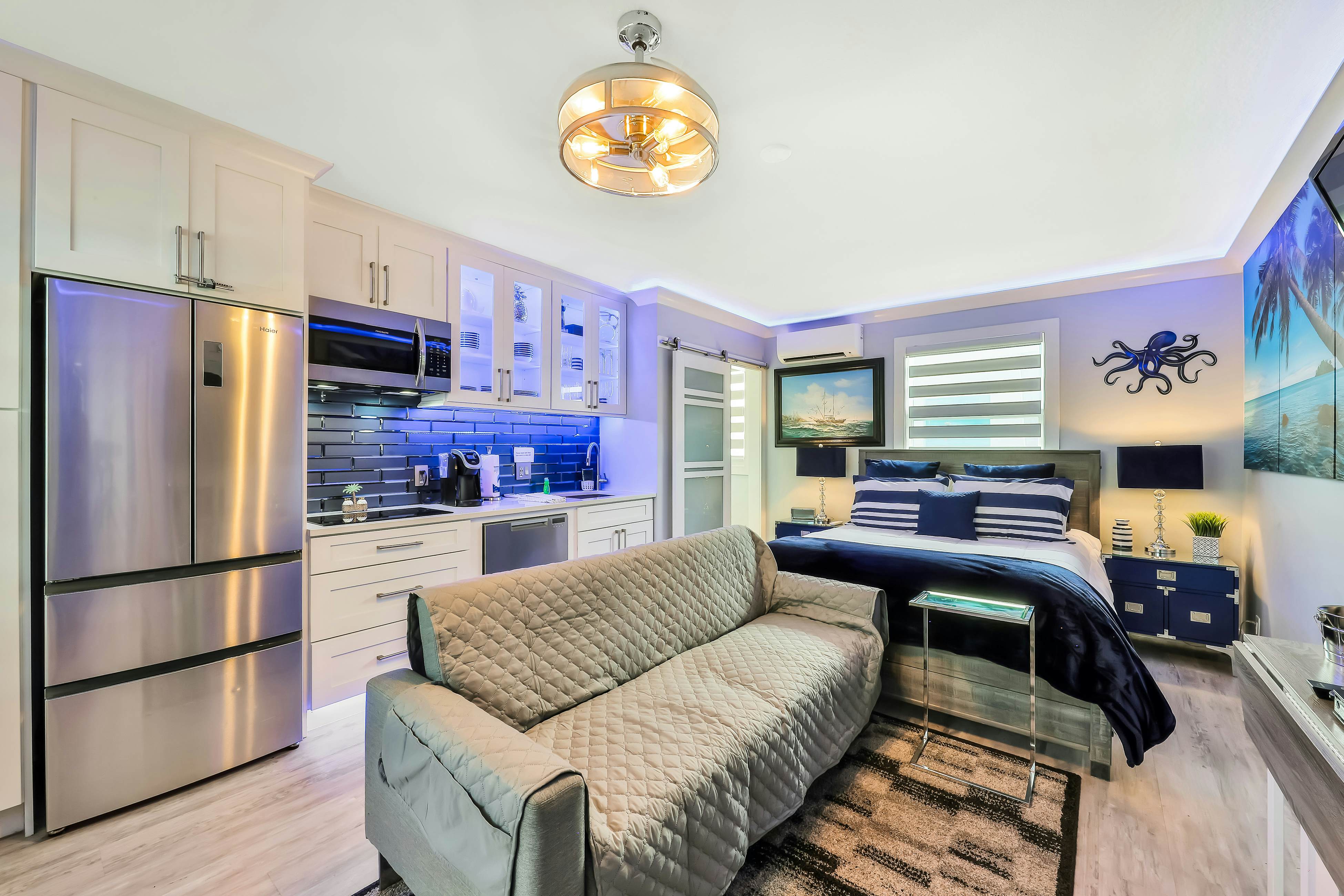 Ocean Jewels Club 244