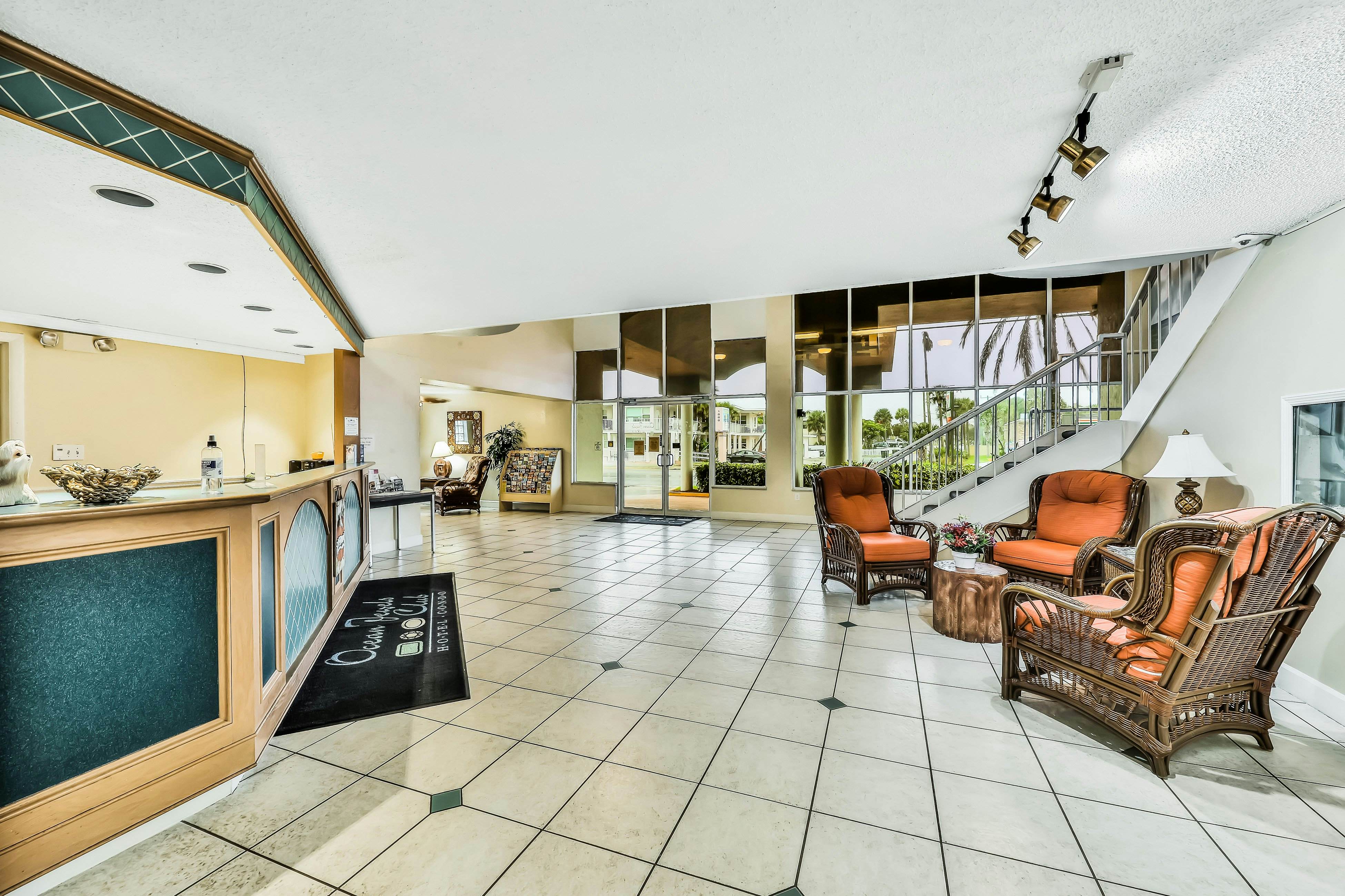 Ocean Jewels Club 303