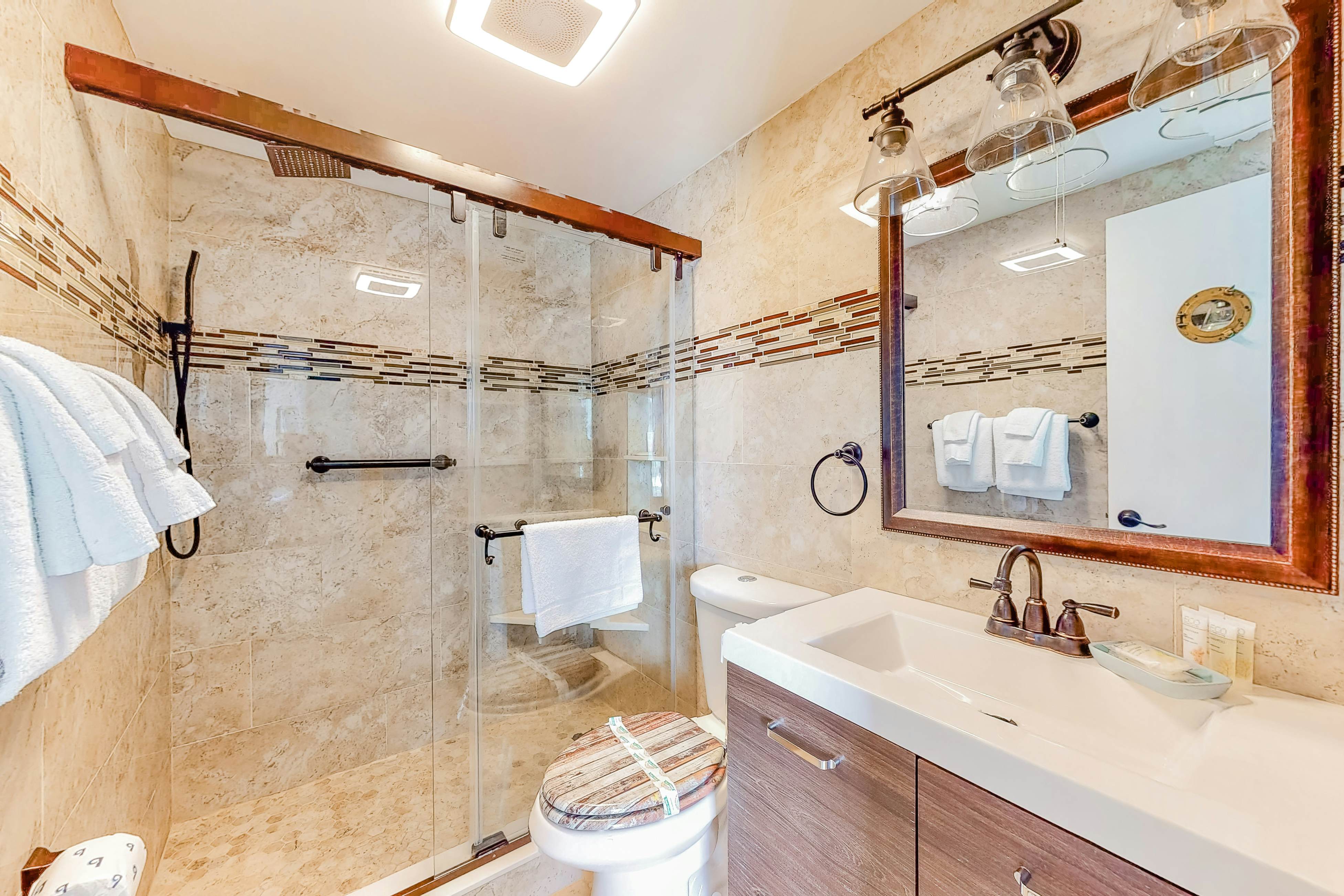 Harbour Beach Resort 701 - Sea-Rays Cove