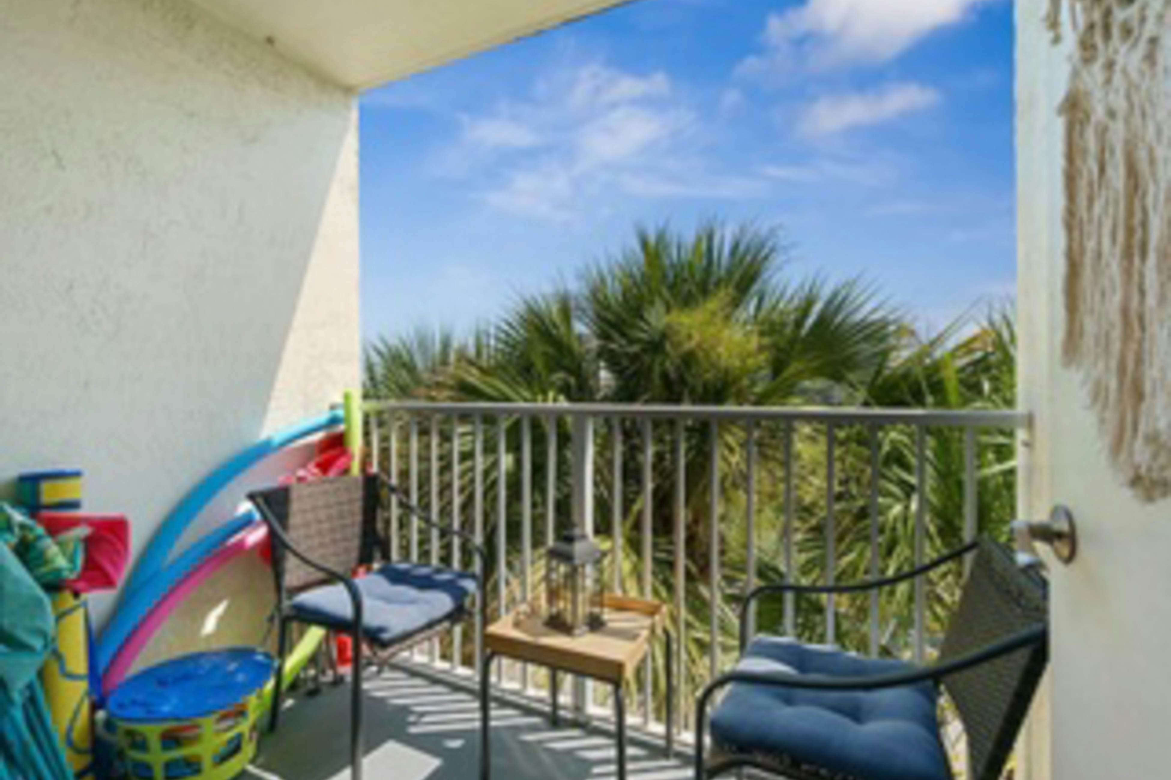 Ocean Jewels Club 304