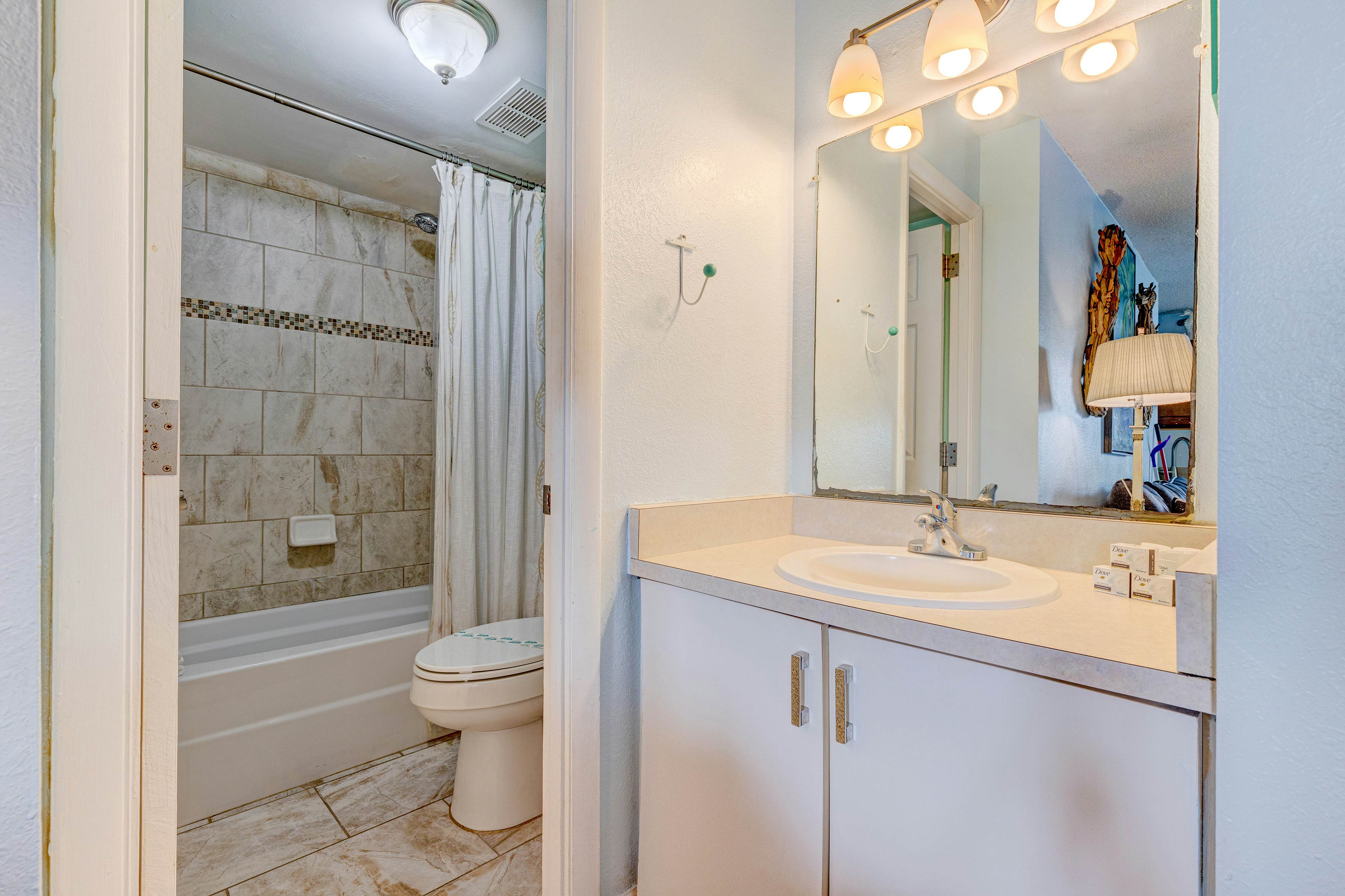 Ocean Jewels Club 304