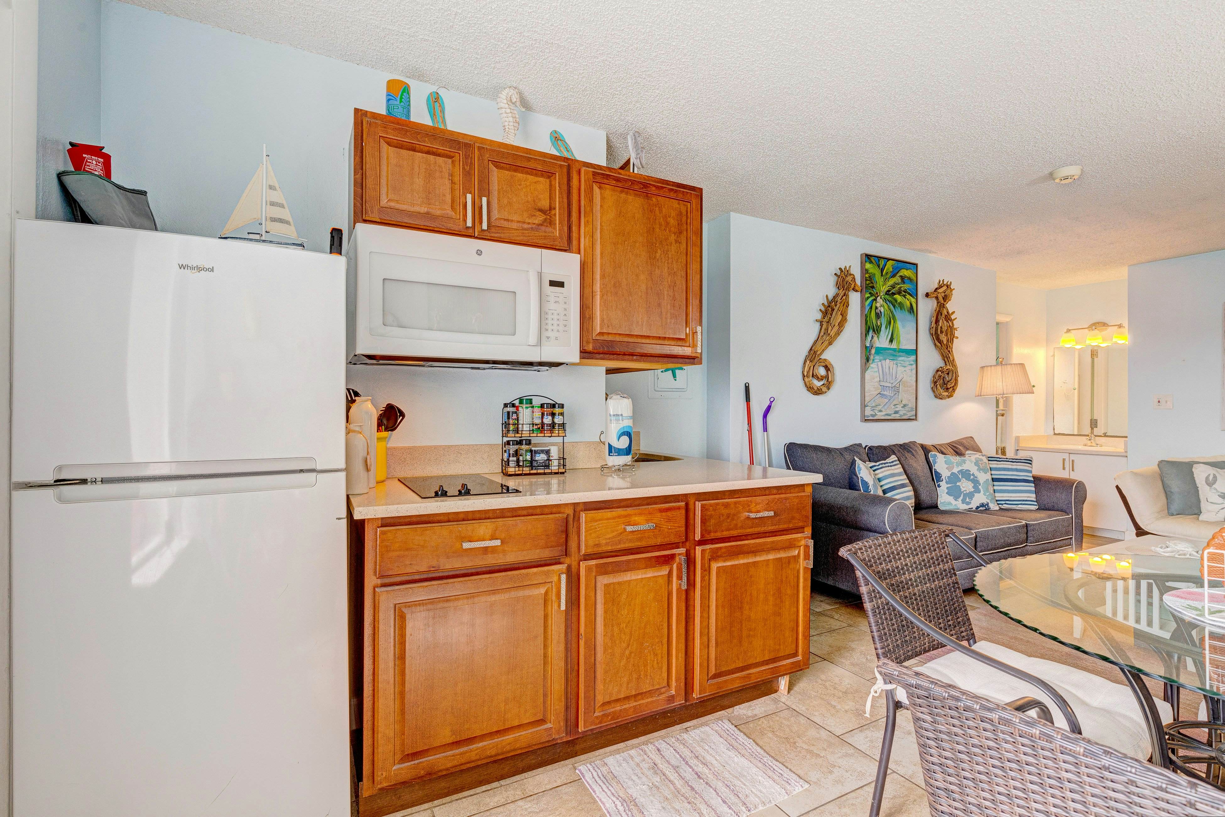 Ocean Jewels Club 304