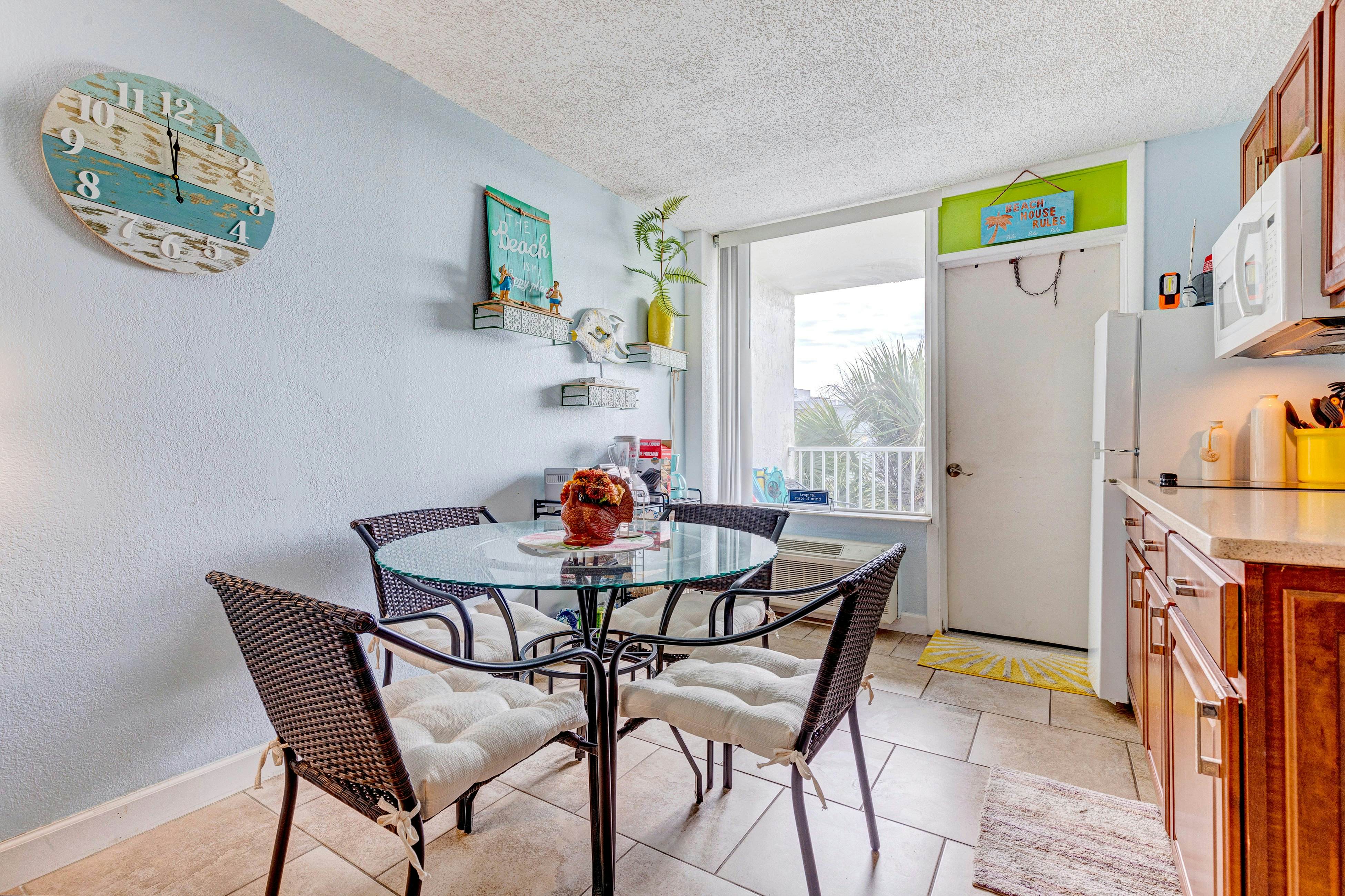 Ocean Jewels Club 304