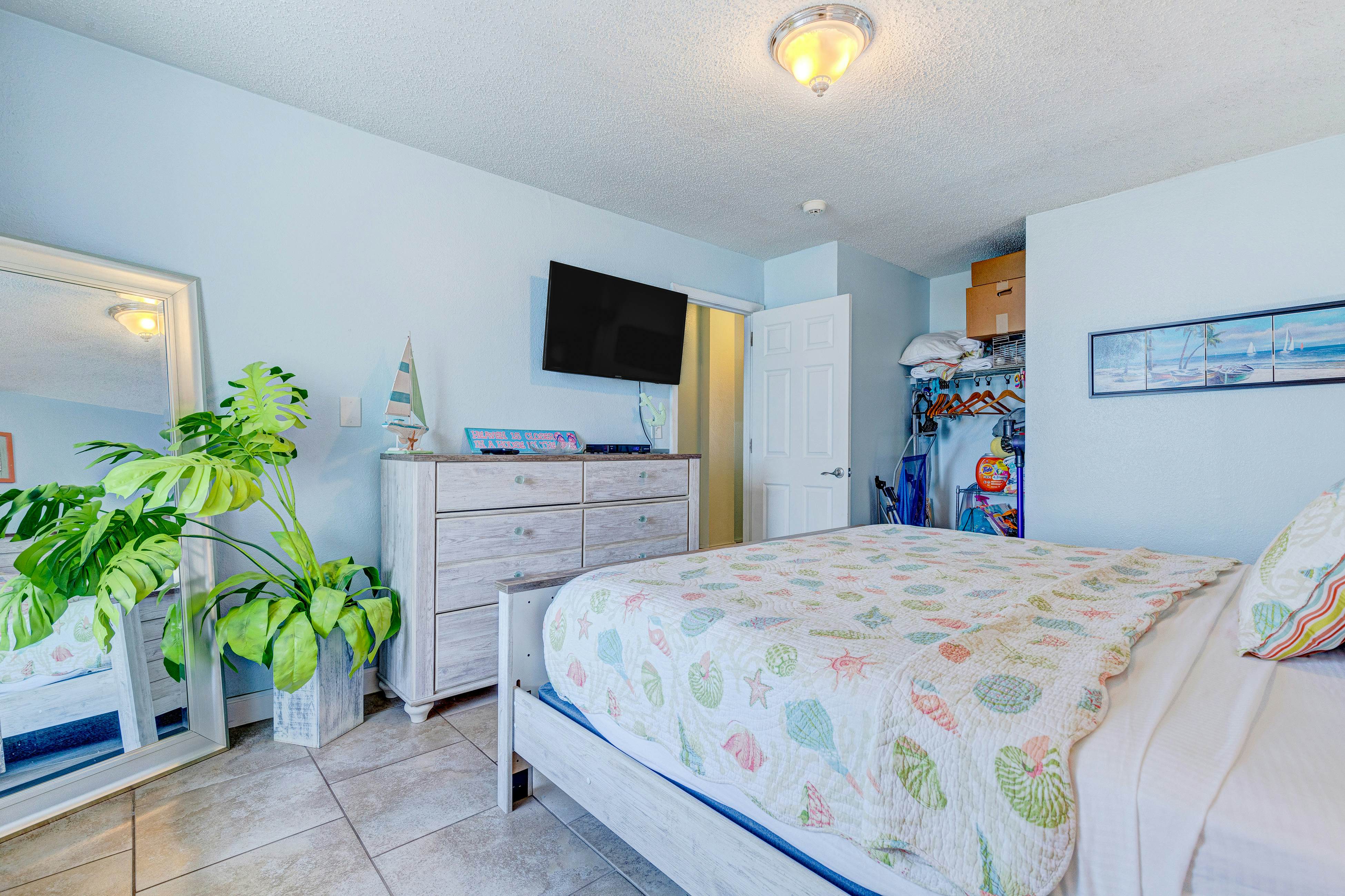 Ocean Jewels Club 304