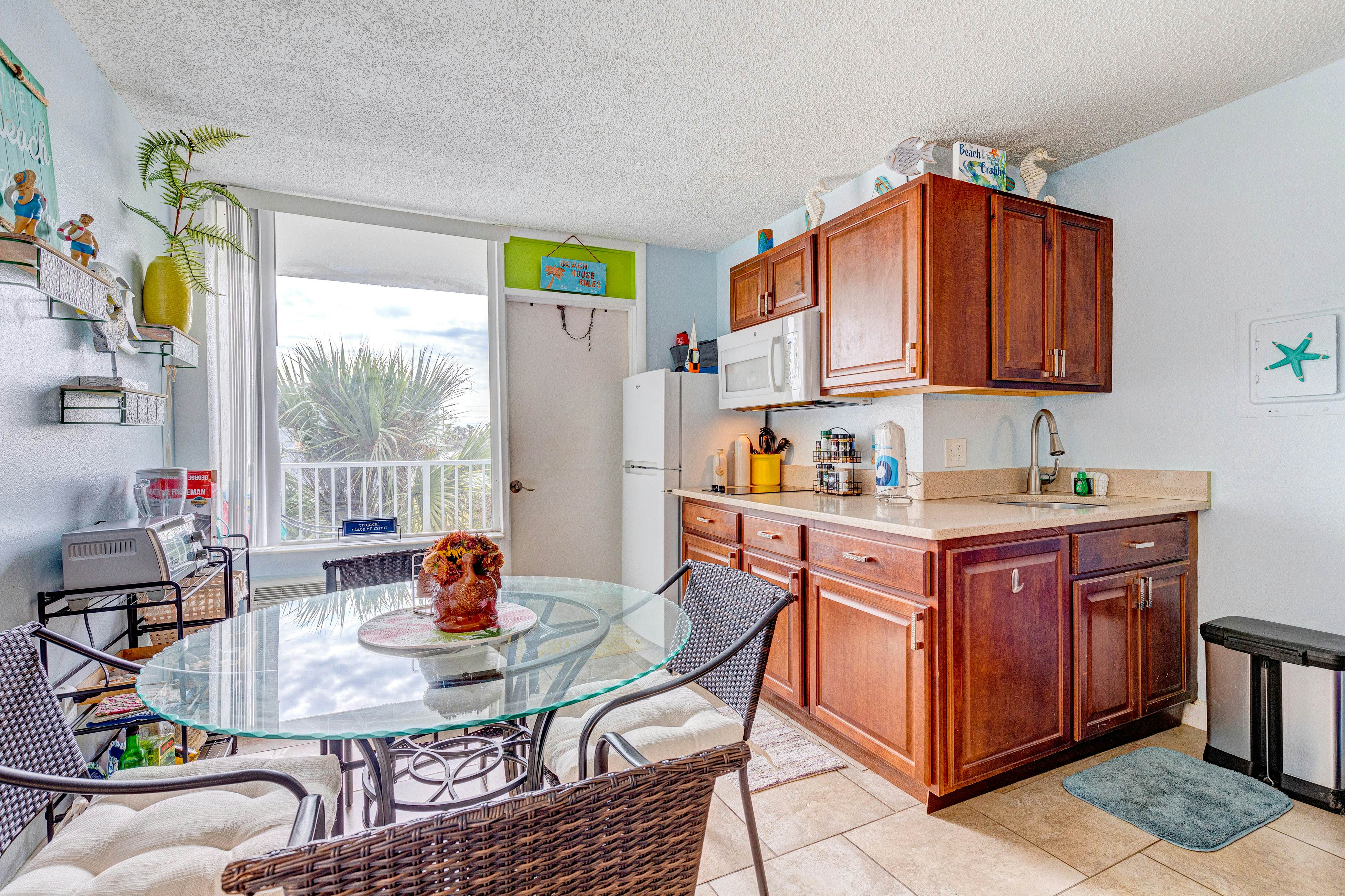 Ocean Jewels Club 304