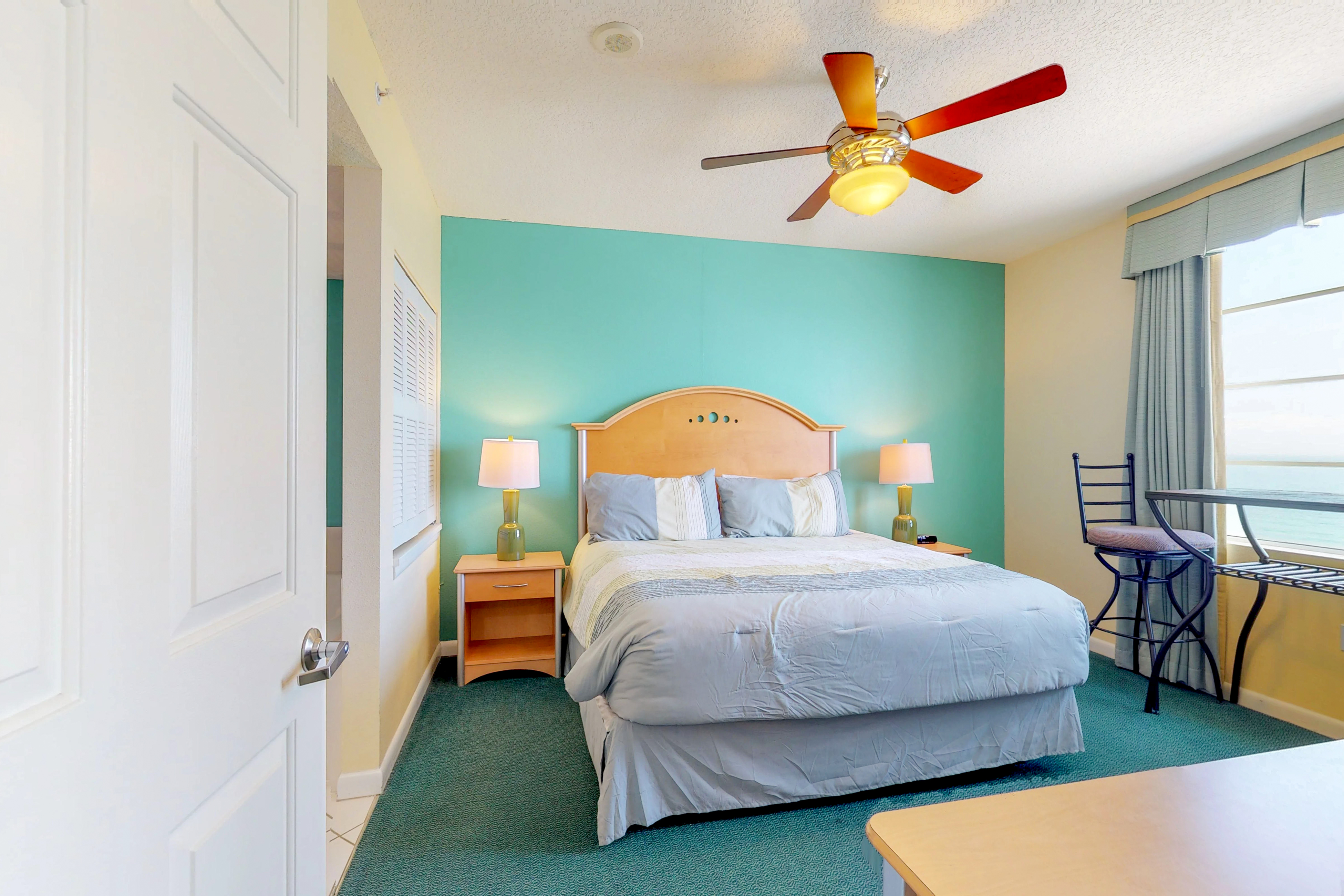 Spacious Oceanfront Condo w/ Pools, Lazy River & Steps to Boardwalk