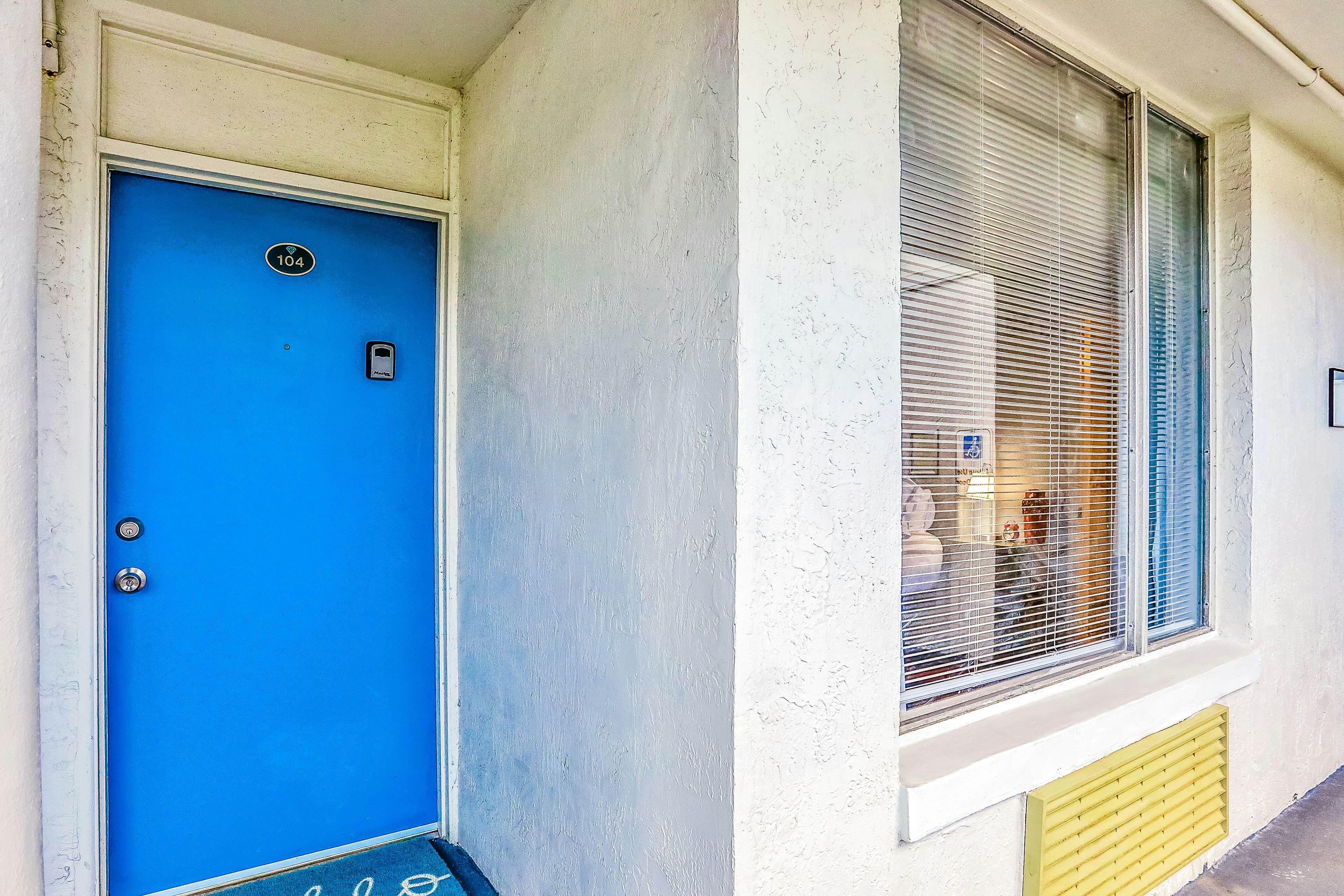 Ocean Jewels Club 104 - Beach Jewel