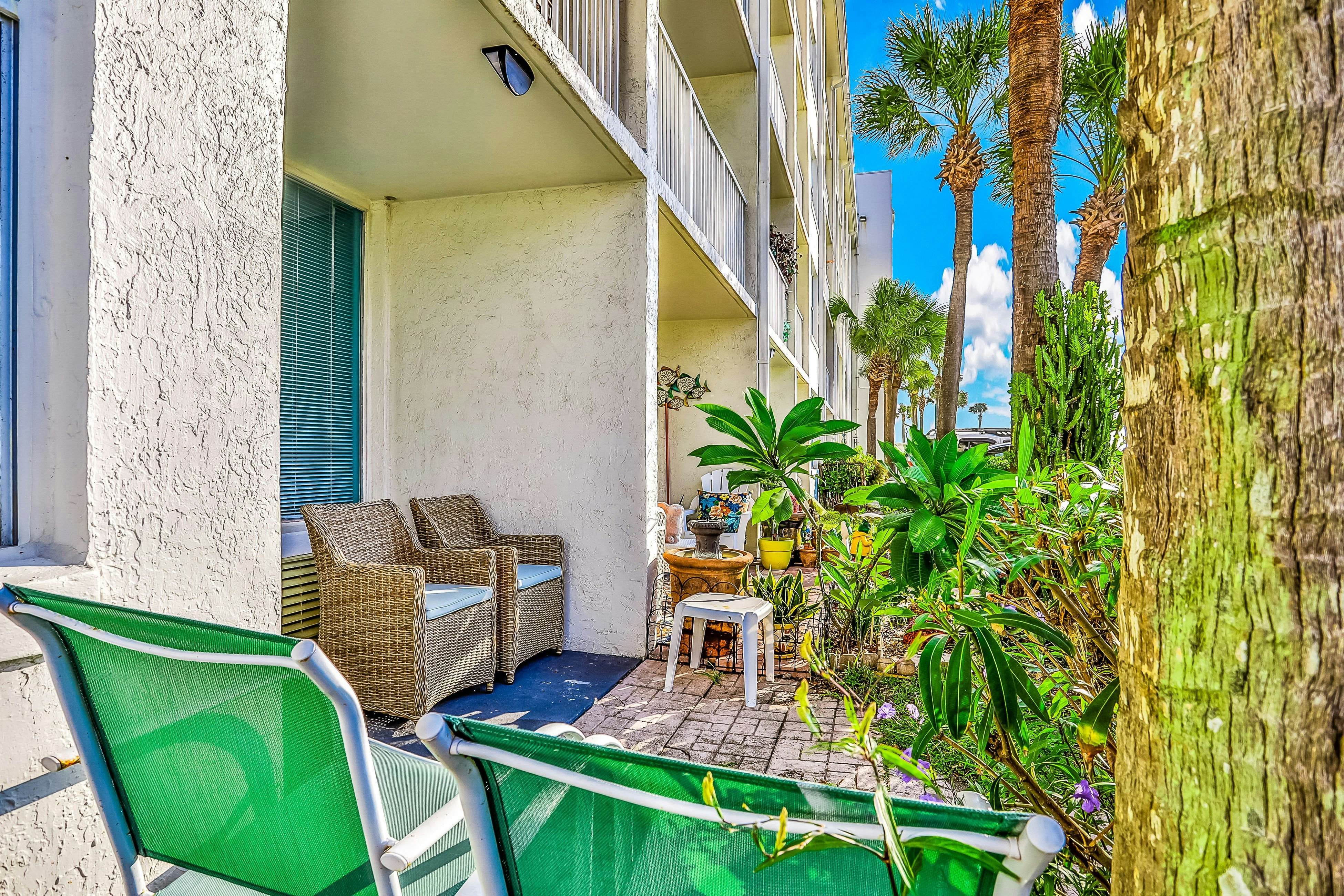 Ocean Jewels Club 104 - Beach Jewel