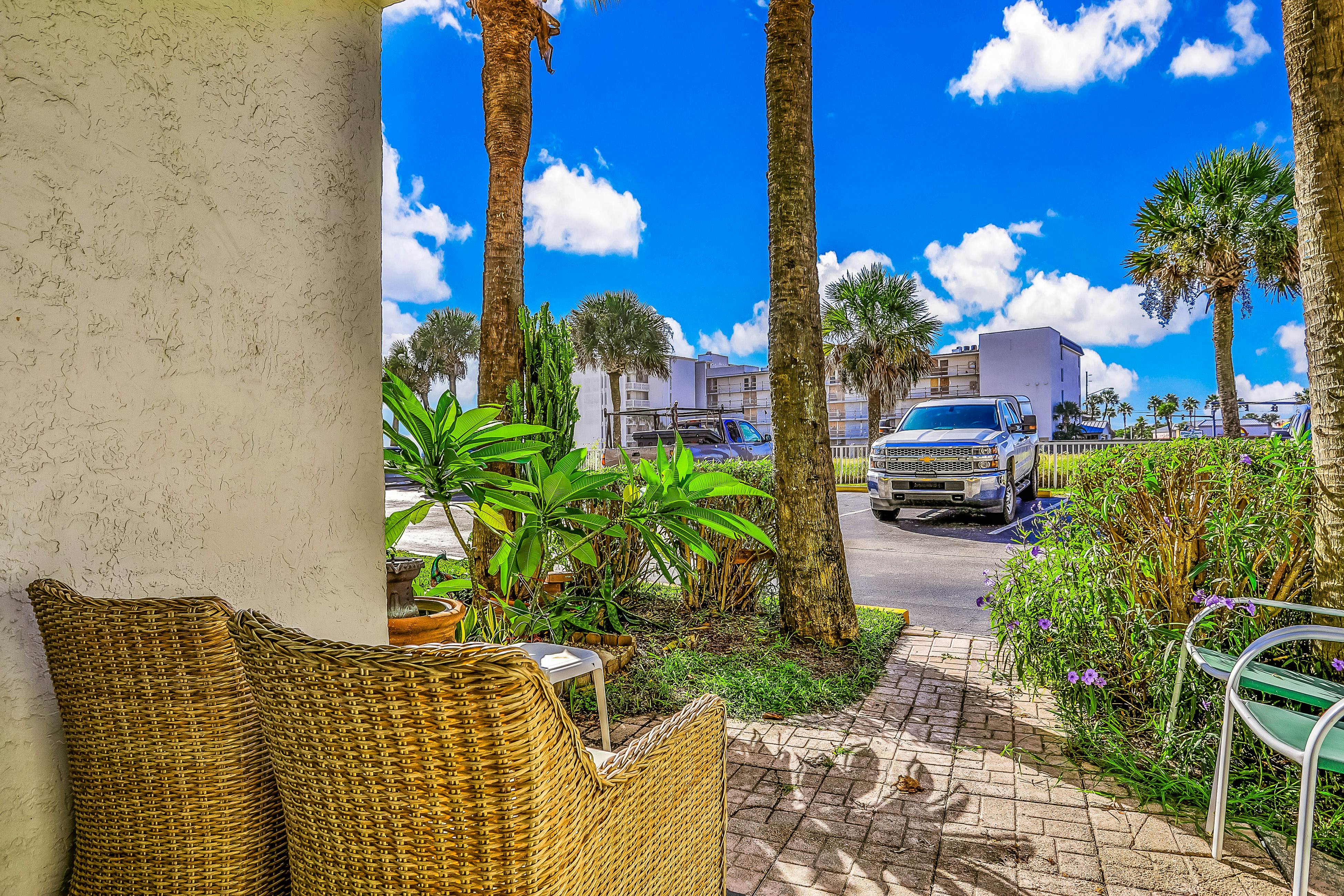 Ocean Jewels Club 104 - Beach Jewel