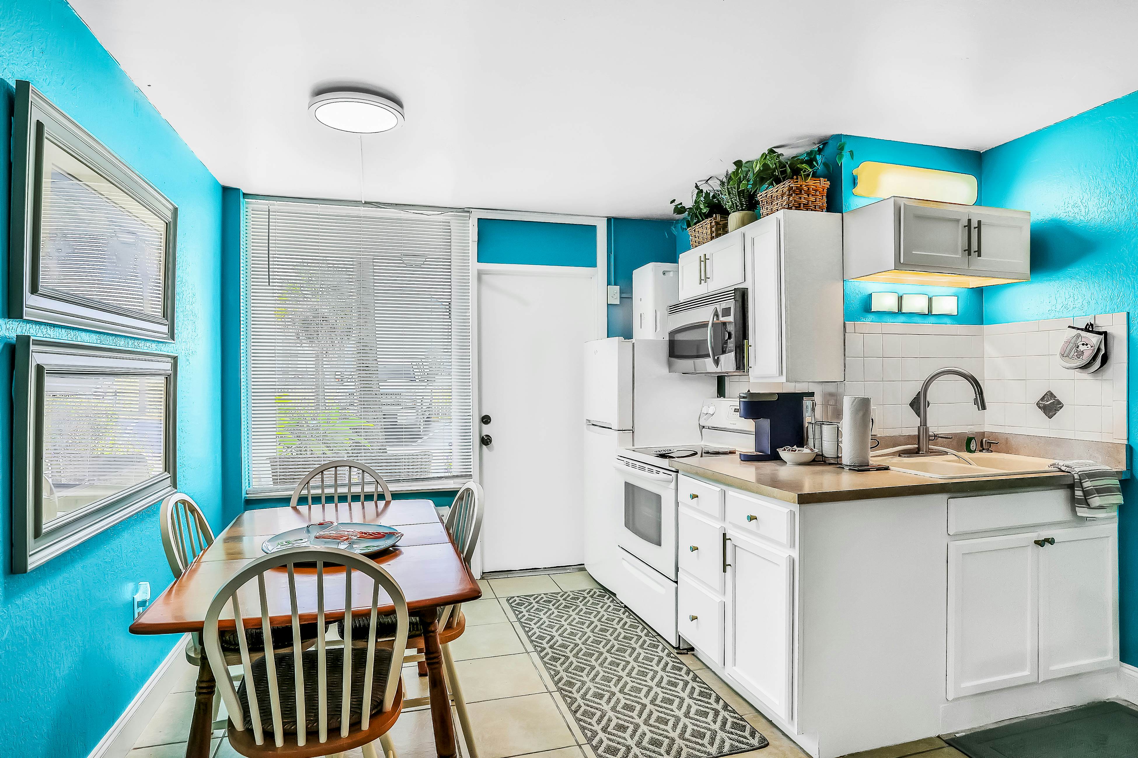 Ocean Jewels Club 104 - Beach Jewel