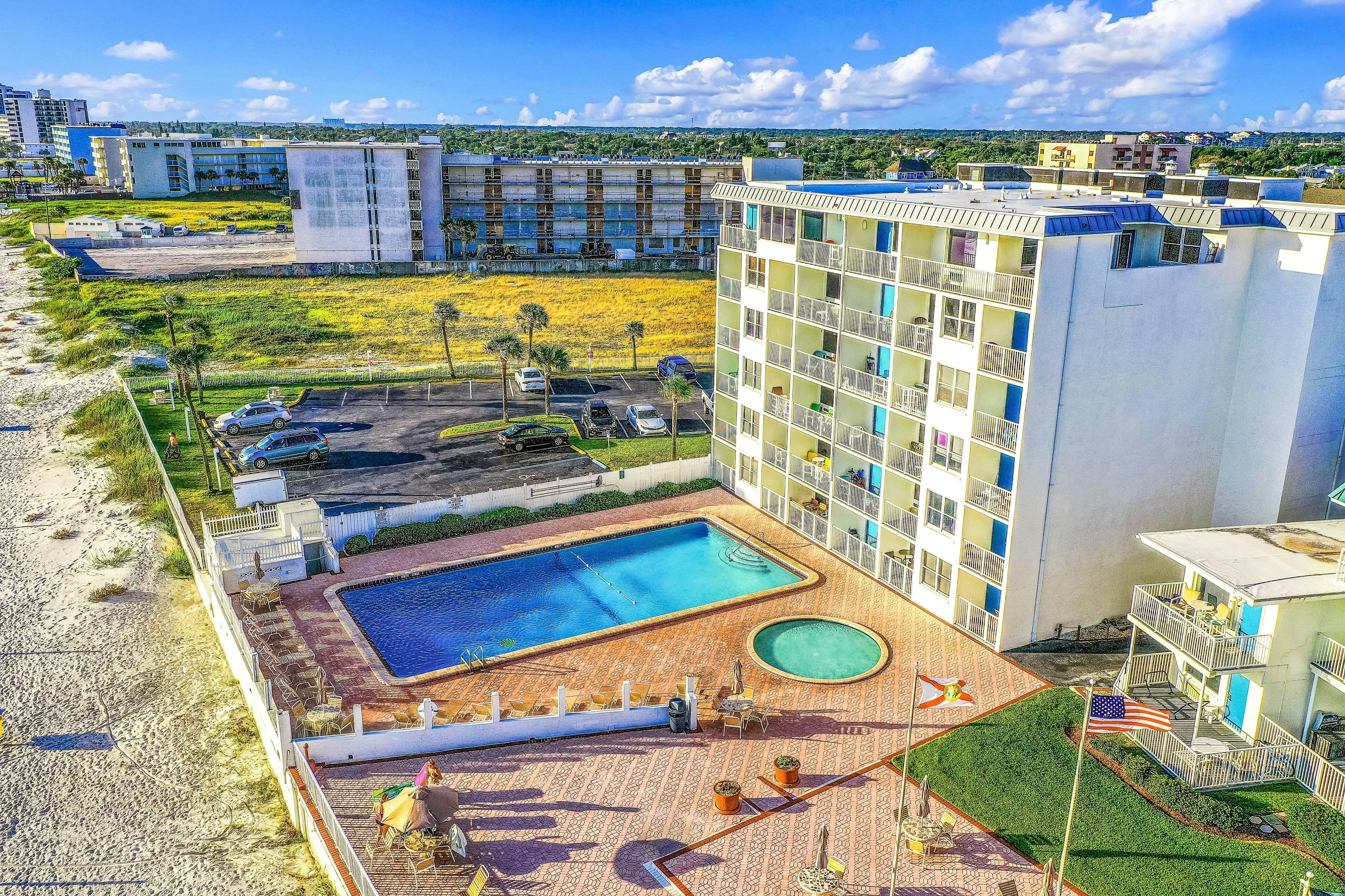 Ocean Jewels Club 104 - Beach Jewel