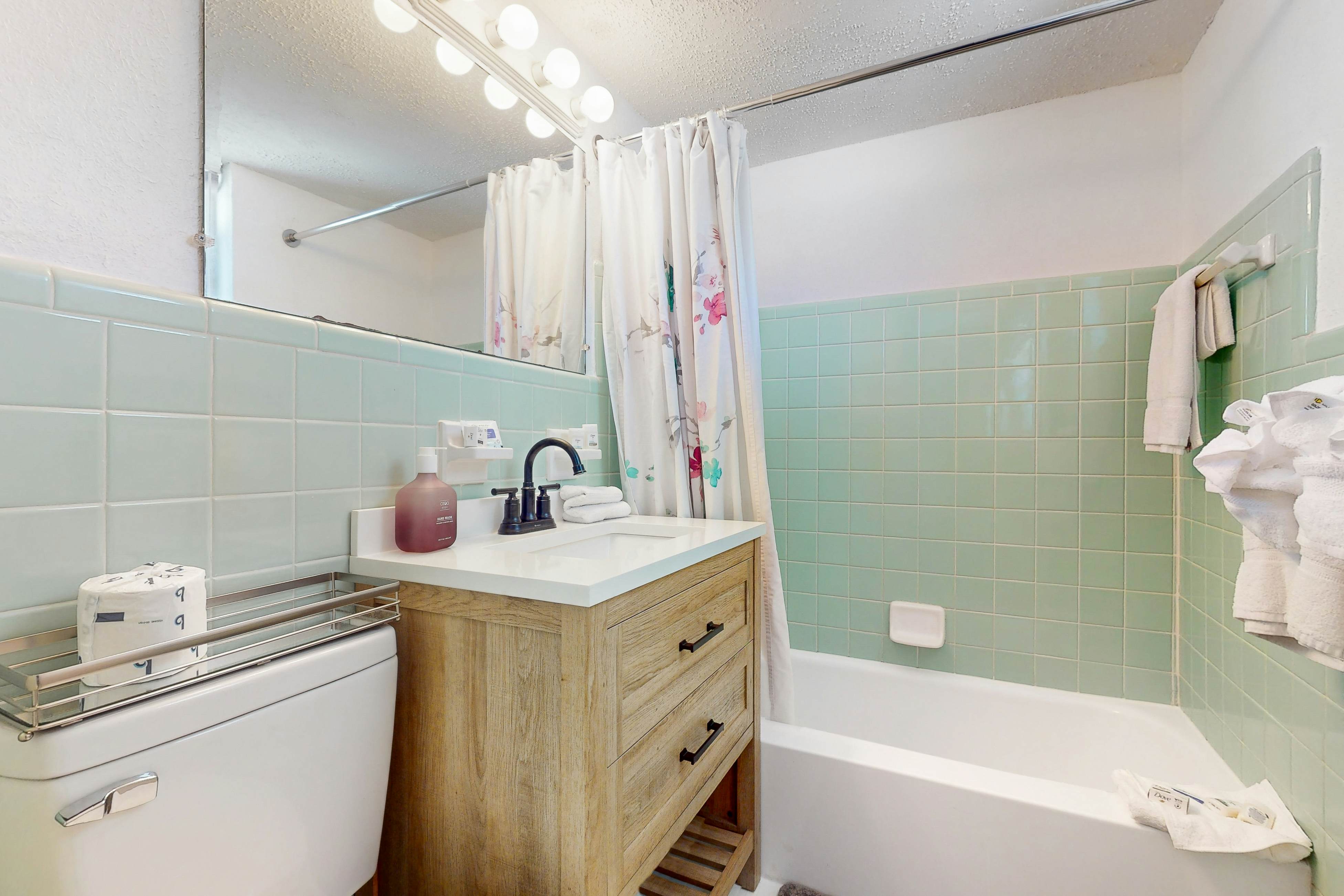 Ocean Jewels Club 124 - Ocean Breeze Retreat