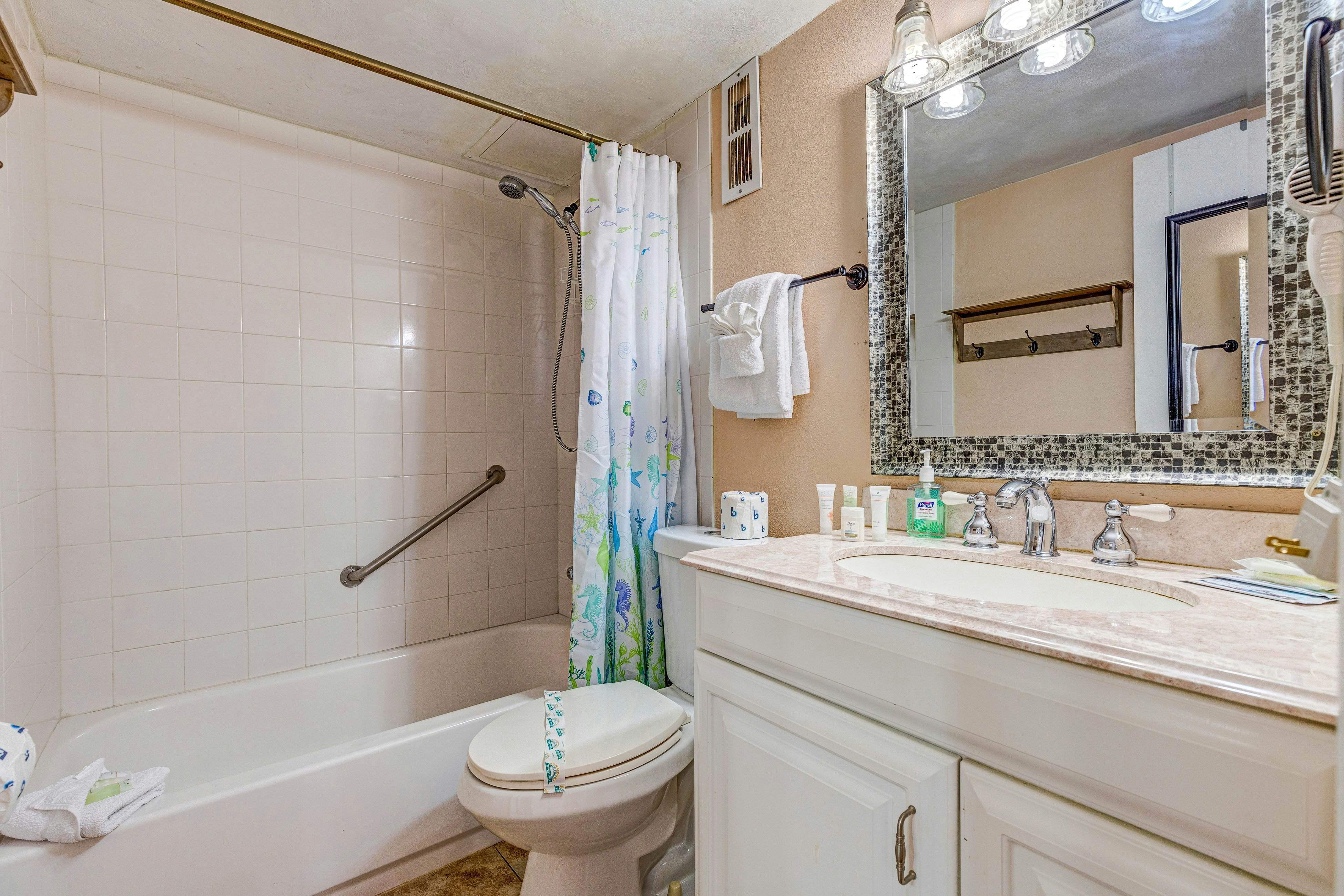 Harbour Beach Resort  219