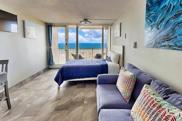 Oceanfront Studio with Balcony, Steps to the Sand, Updated & Cozy