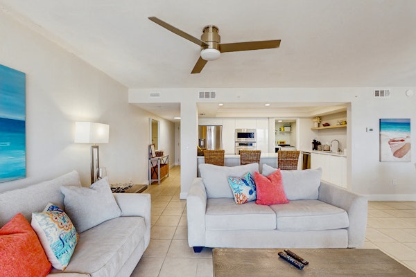 Oceanfront Condo w/ Balcony, Pool, & Beach Access – Modern Comforts