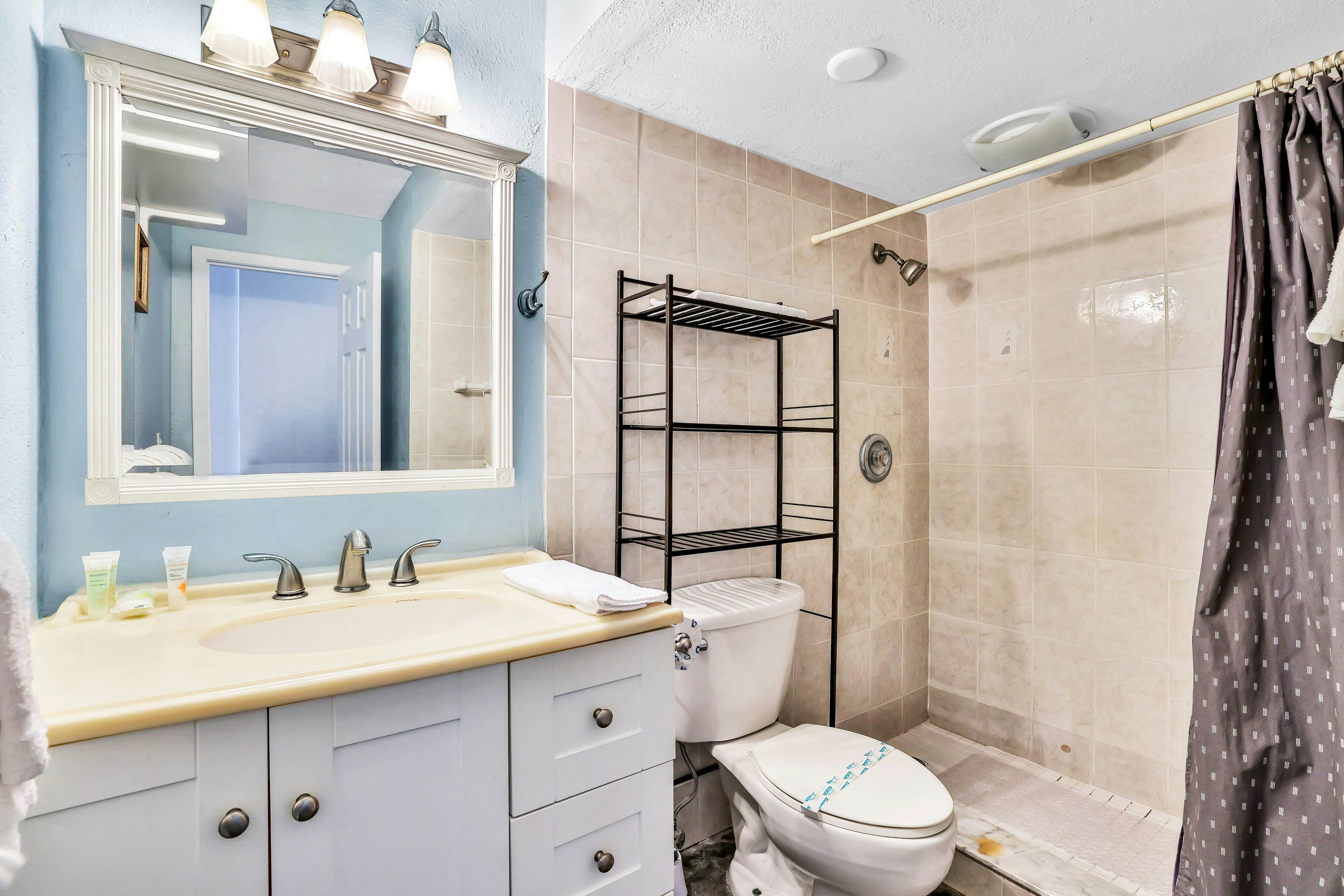 Pirates Cove 427 - Atlantic Skies