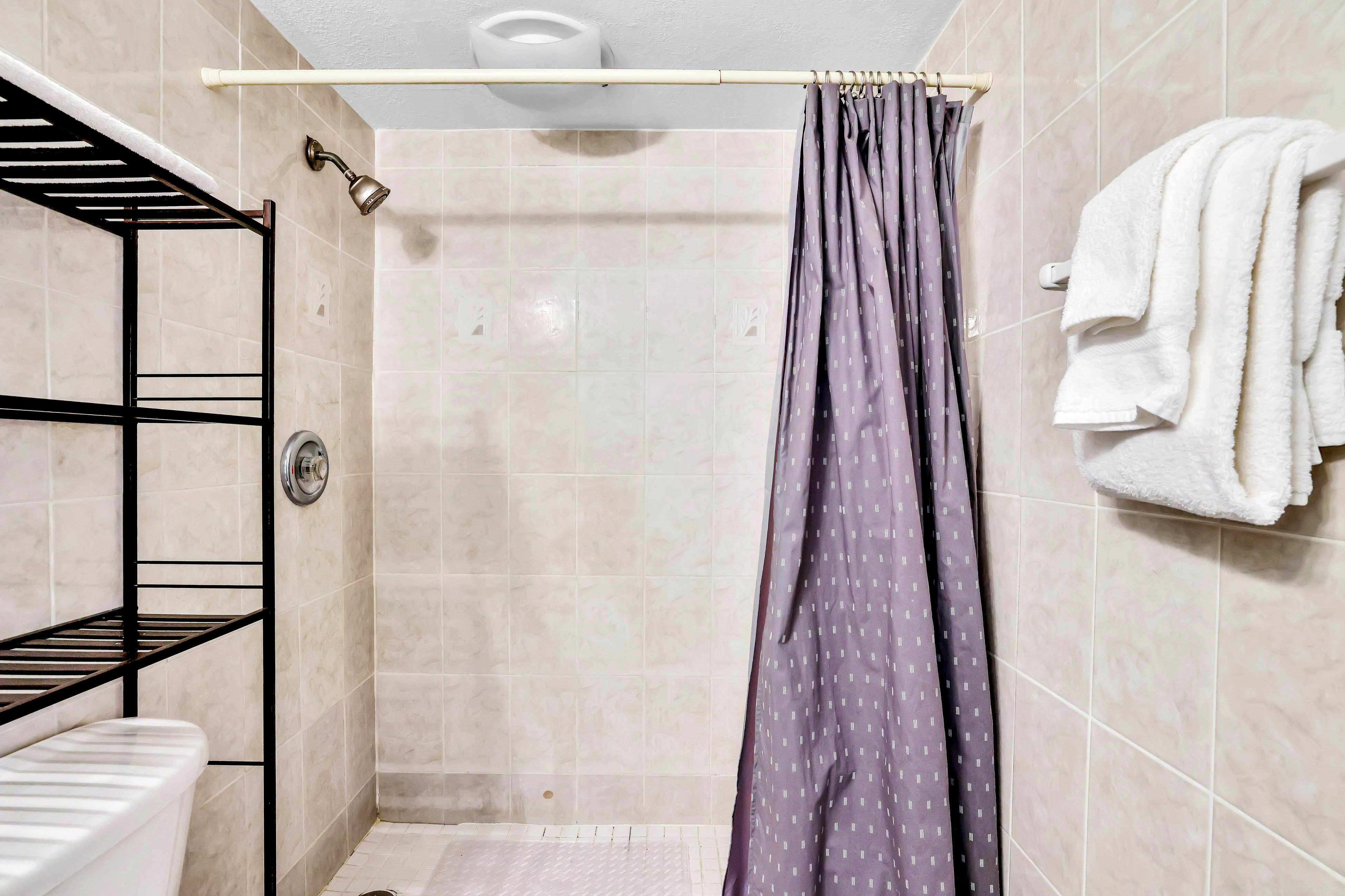 Pirates Cove 427 - Atlantic Skies