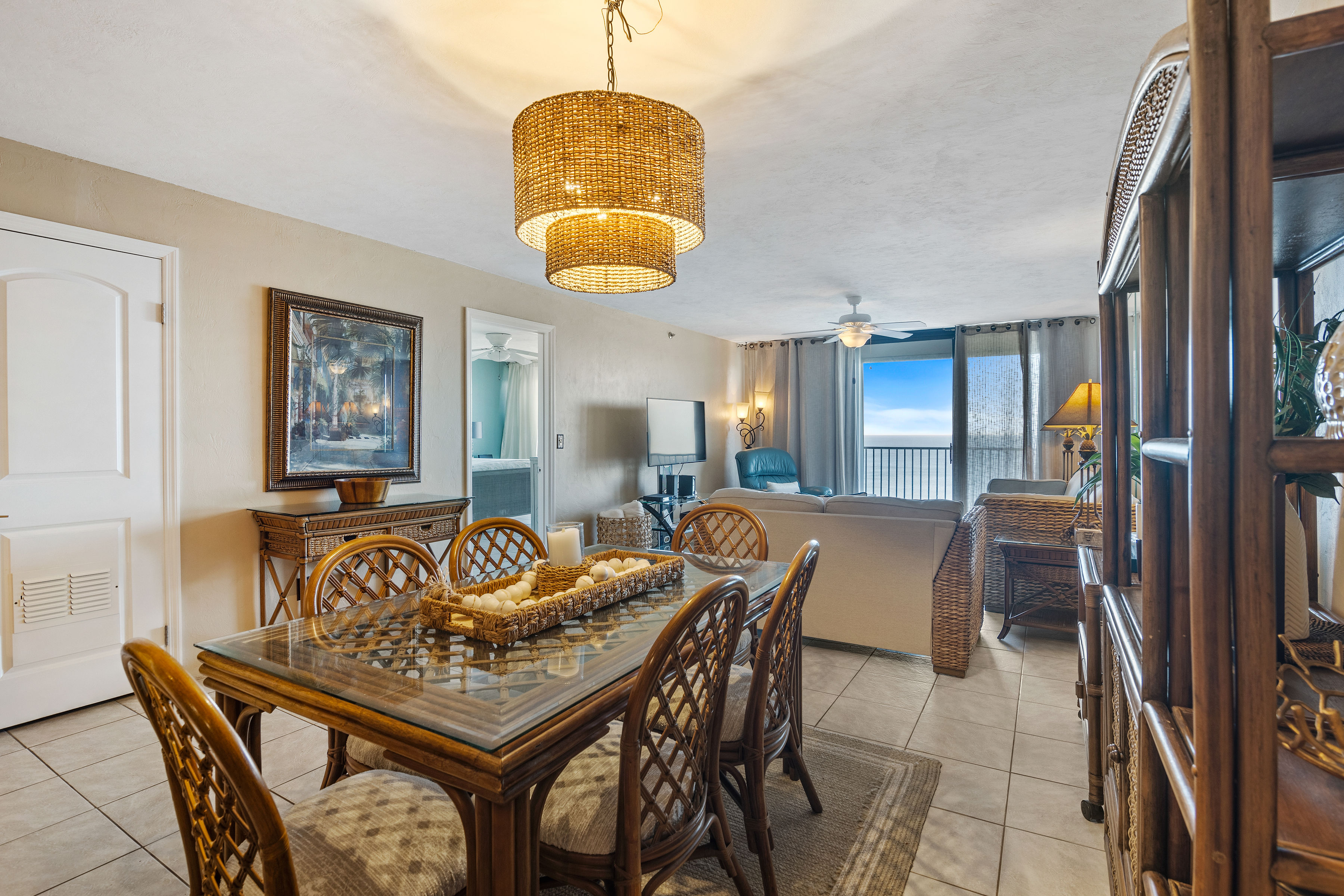 Relaxing 18th-Floor Oceanfront | Balcony, Pool, Sauna, Beach Access