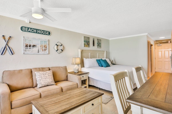 Romantic Oceanfront Studio with Balcony & Direct Beach Access