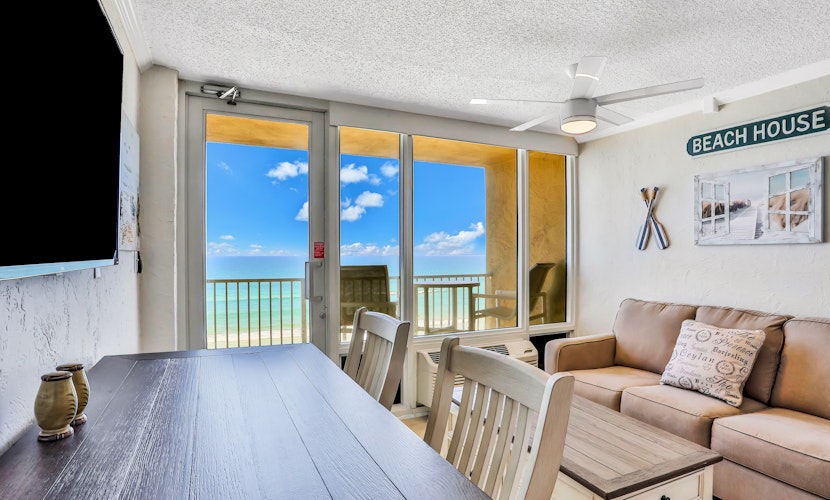 Romantic Oceanfront Studio with Balcony & Direct Beach Access