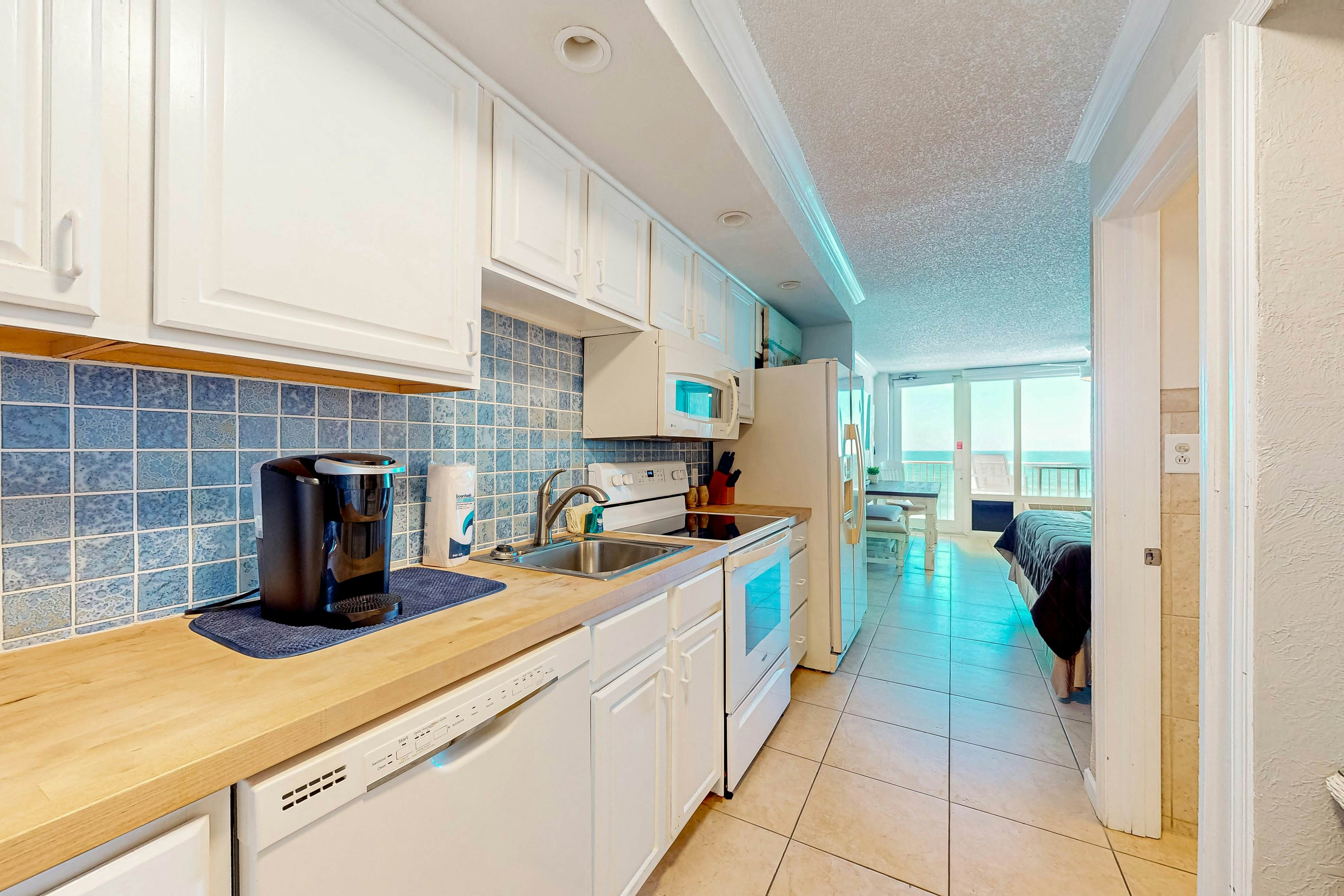 Pirates Cove 619 - Oceanfront Serenity