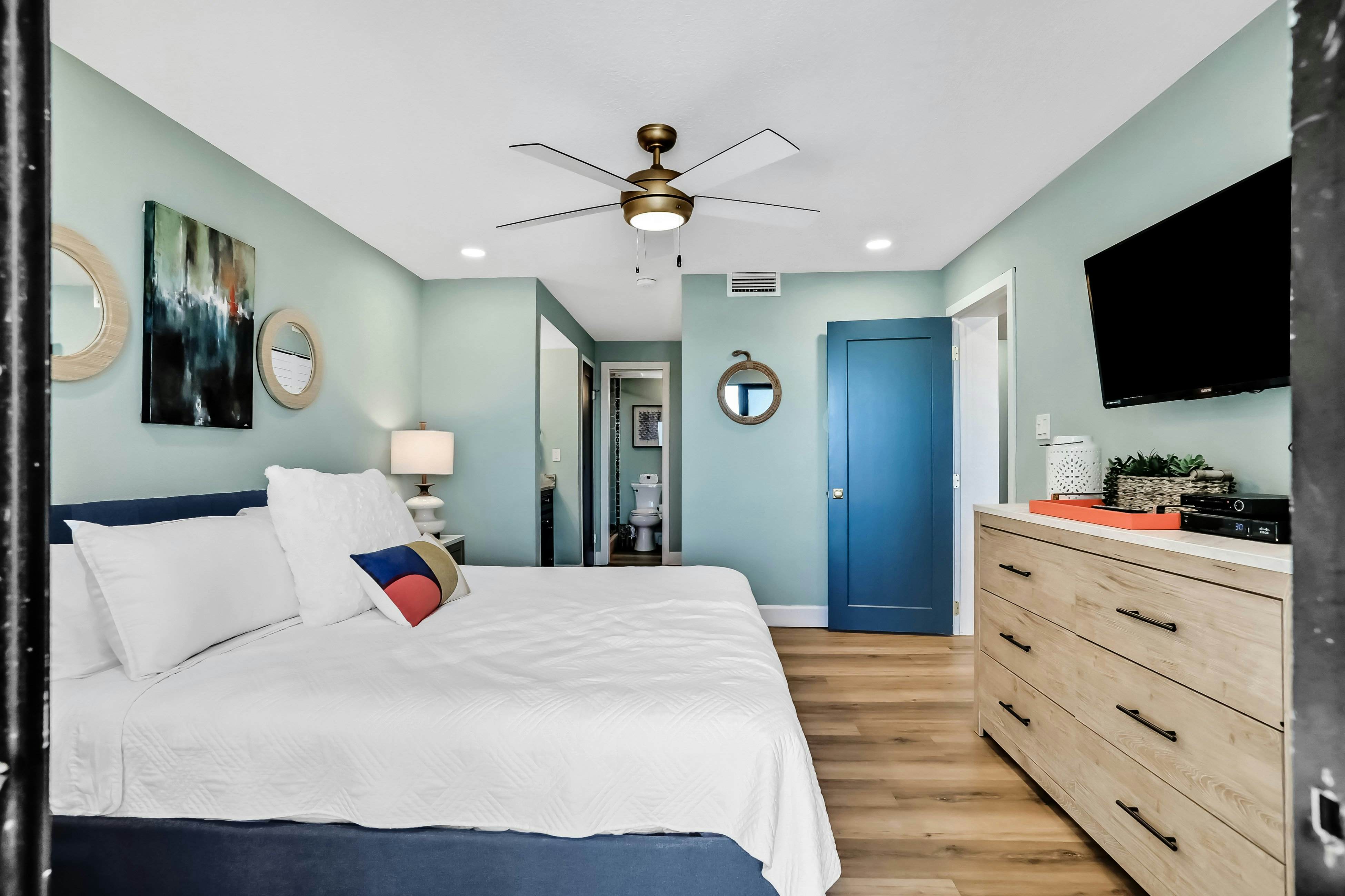 Castle Reef 302 - Sea La Vie