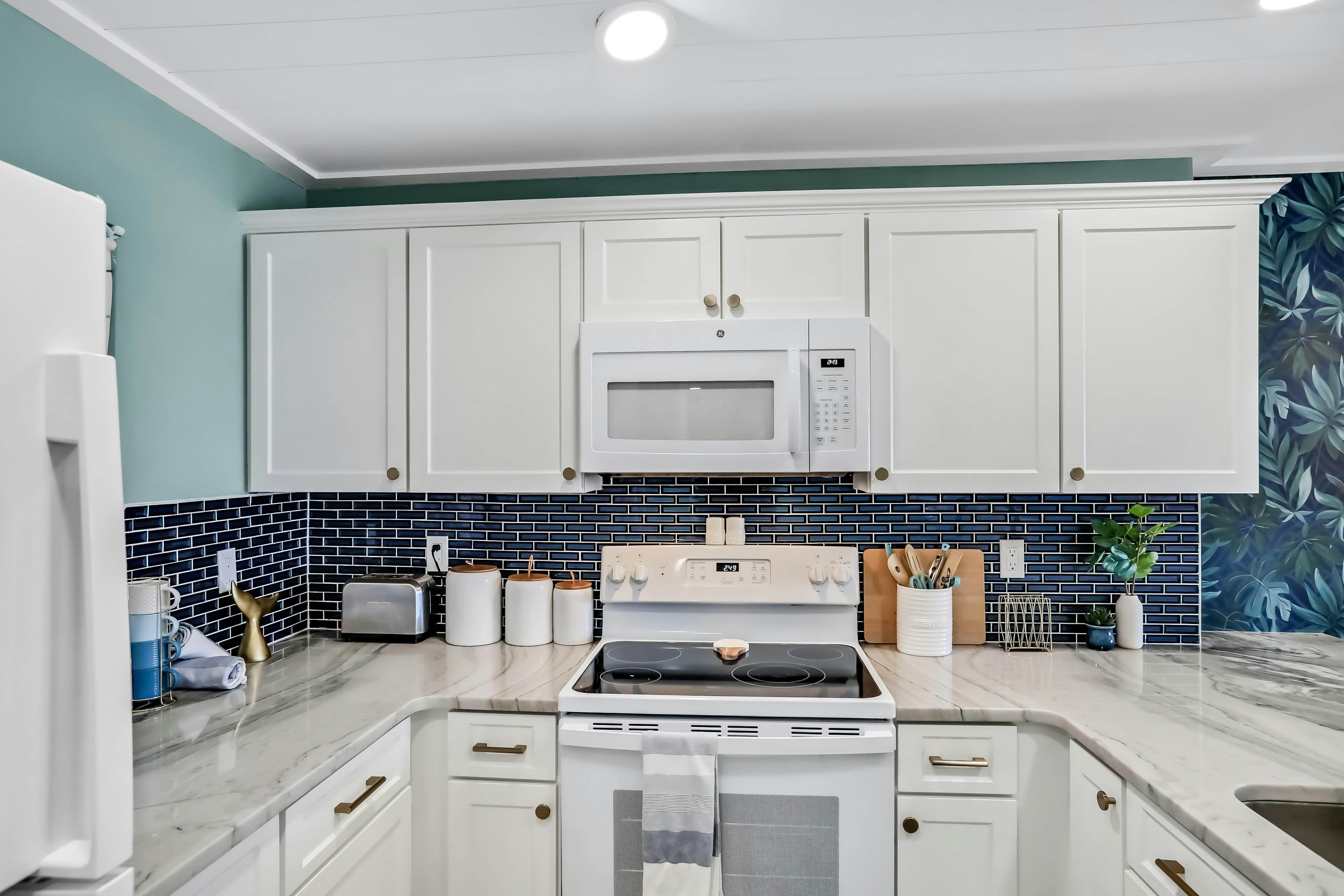 Castle Reef 302 - Sea La Vie