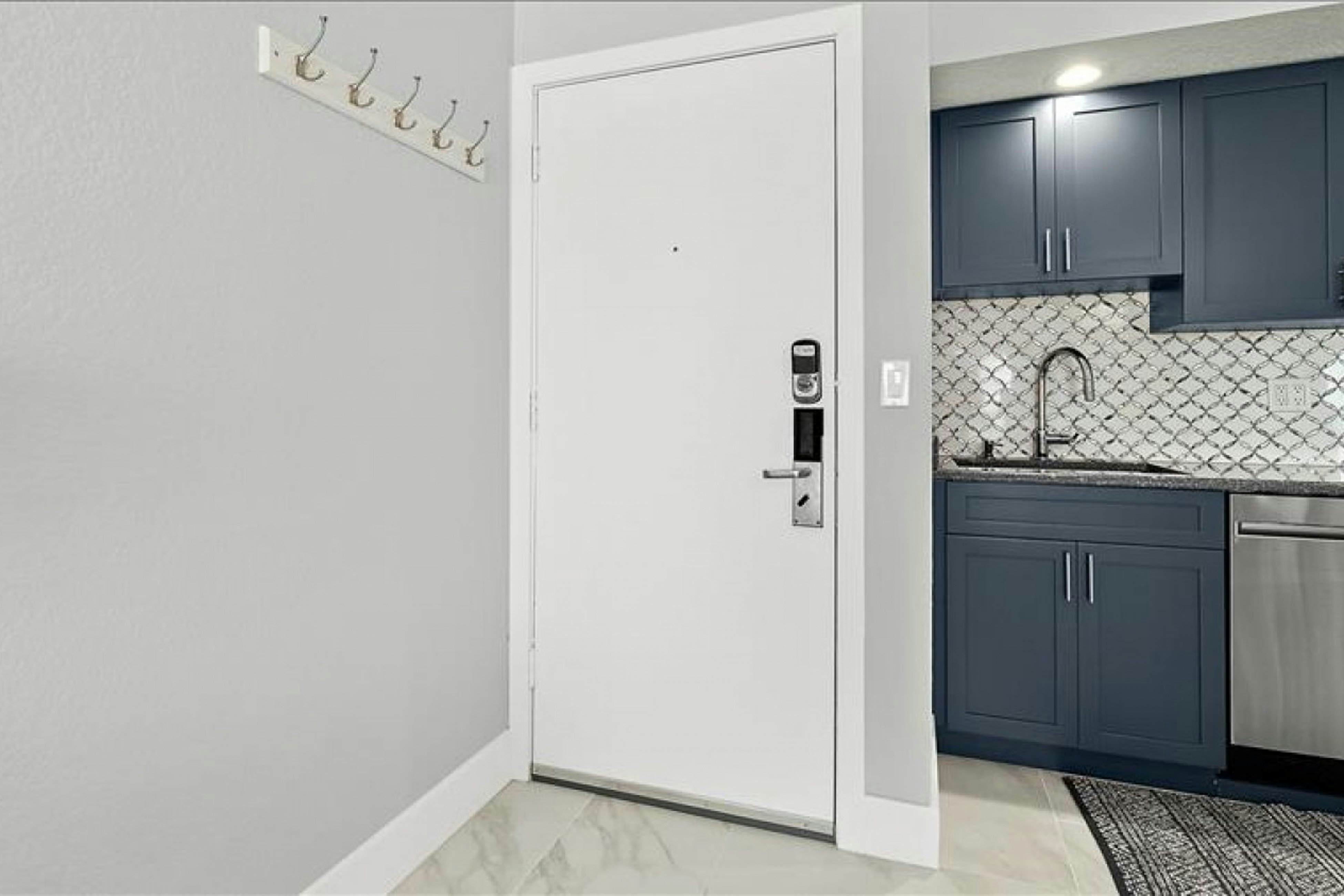 Coconut Palms Beach Resort 4512