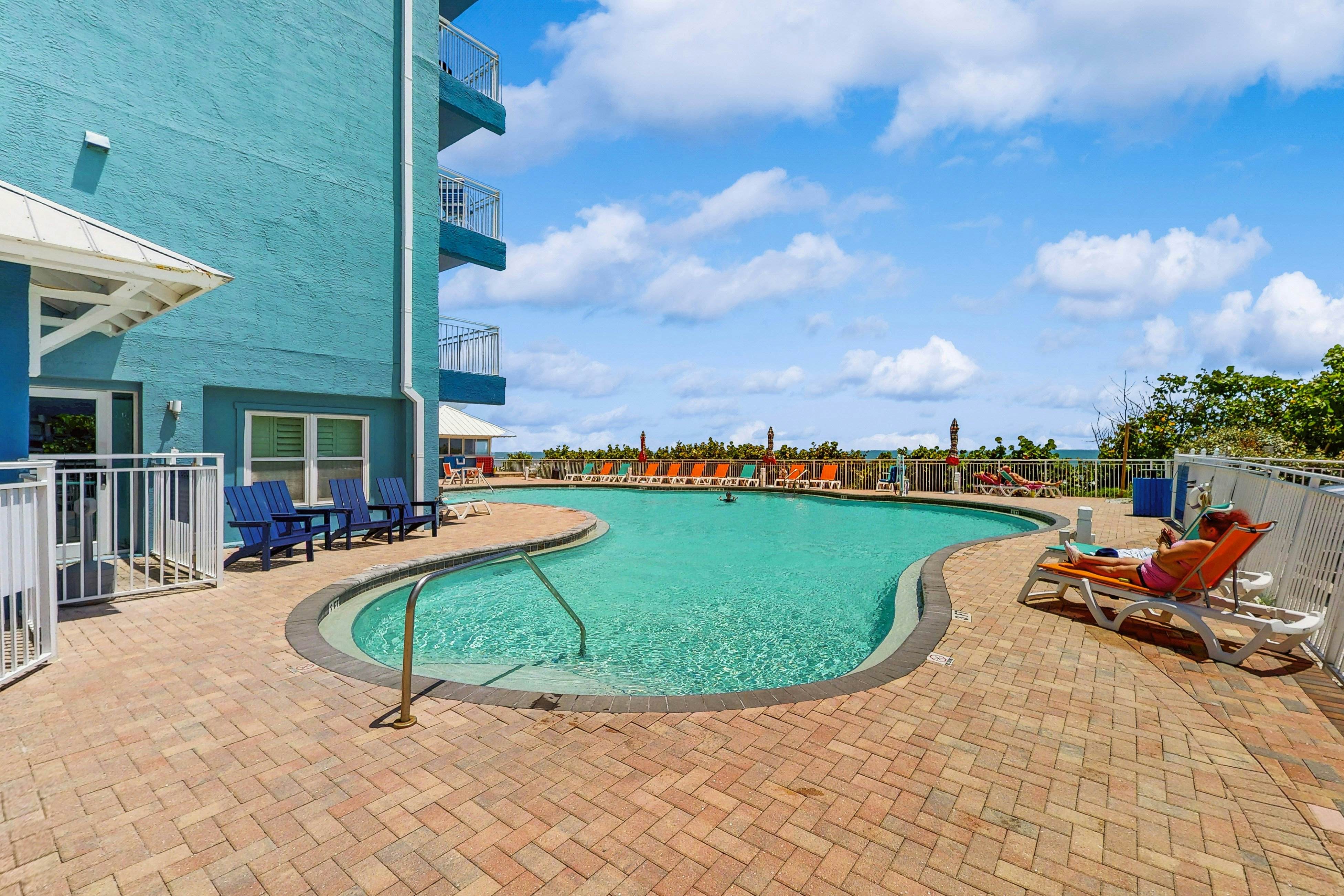 Coconut Palms Beach Resort 4512