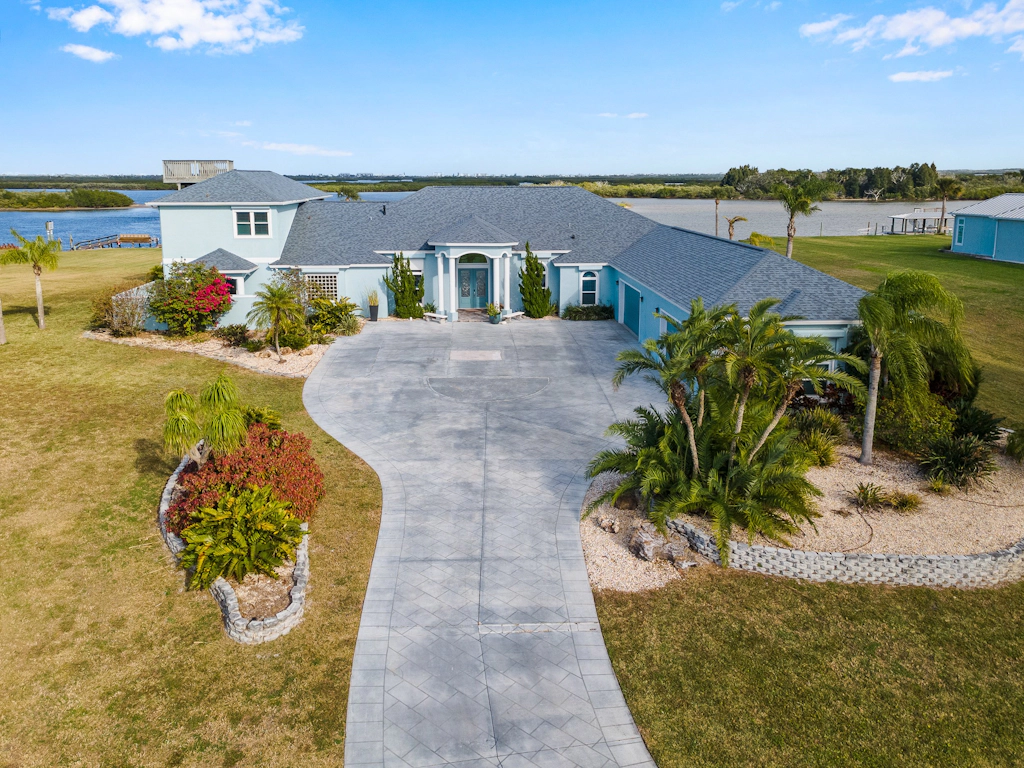 Blue Horizon Estate