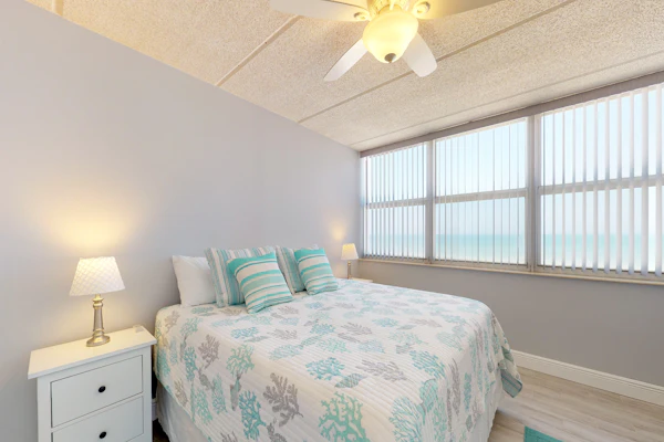 Oceanfront Balcony, Heated Pool, Peaceful Ponce Inlet Stay