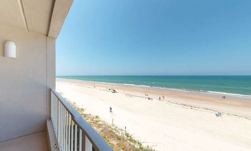 Oceanfront Balcony, Heated Pool, Peaceful Ponce Inlet Stay