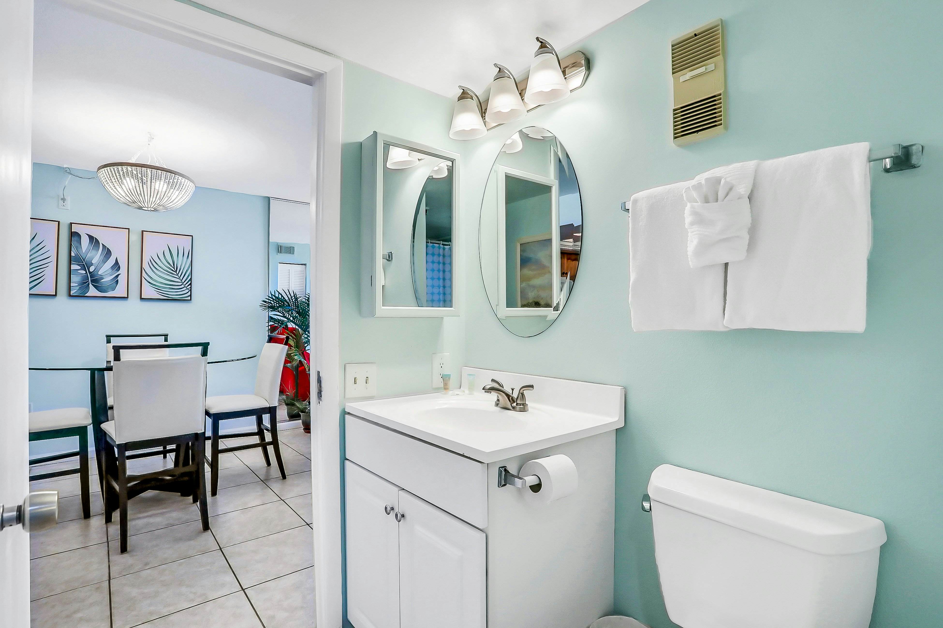 Oceania Beach Club 204