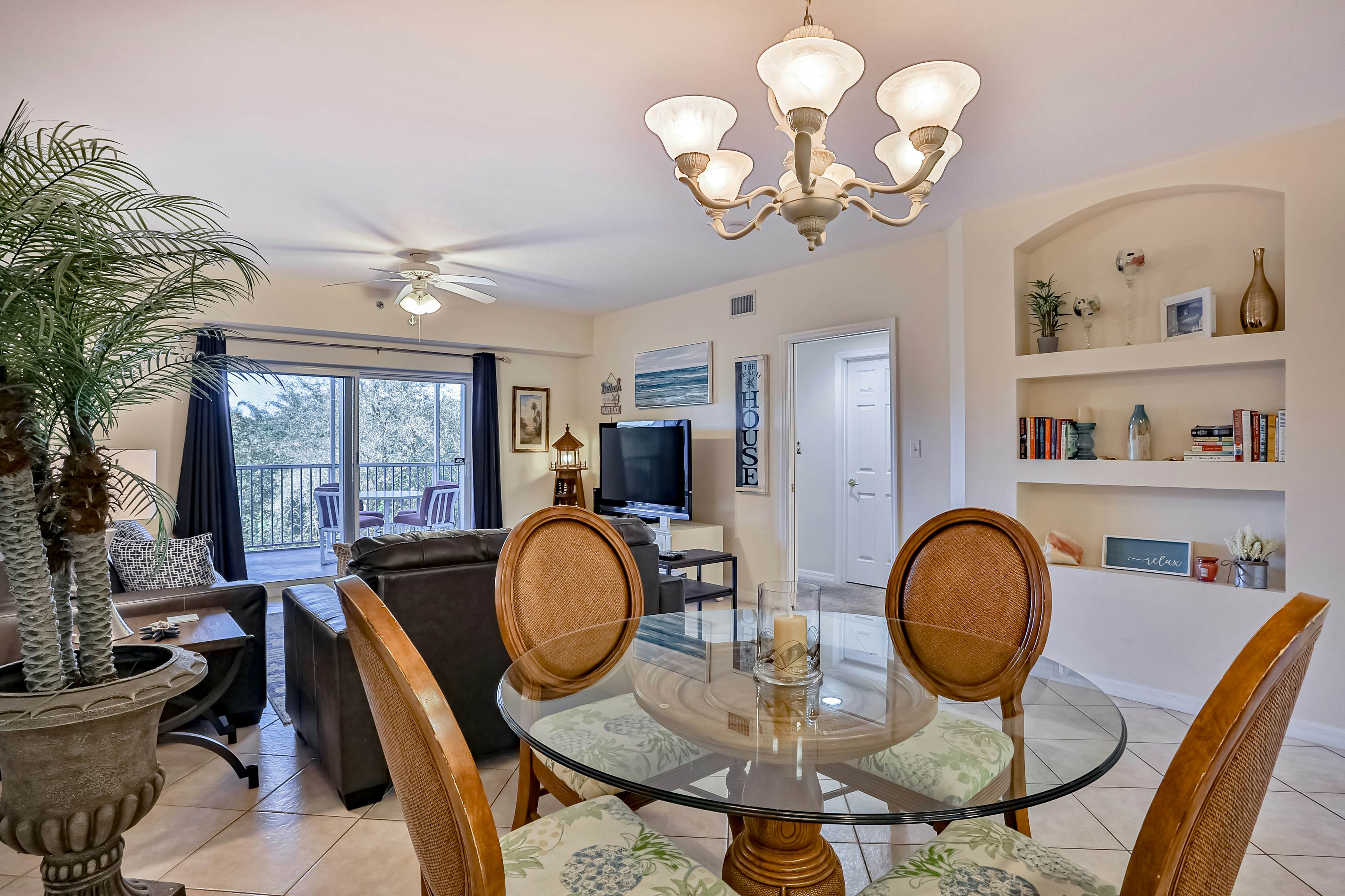 Oceanwalk 5-203 - Winding Waterways