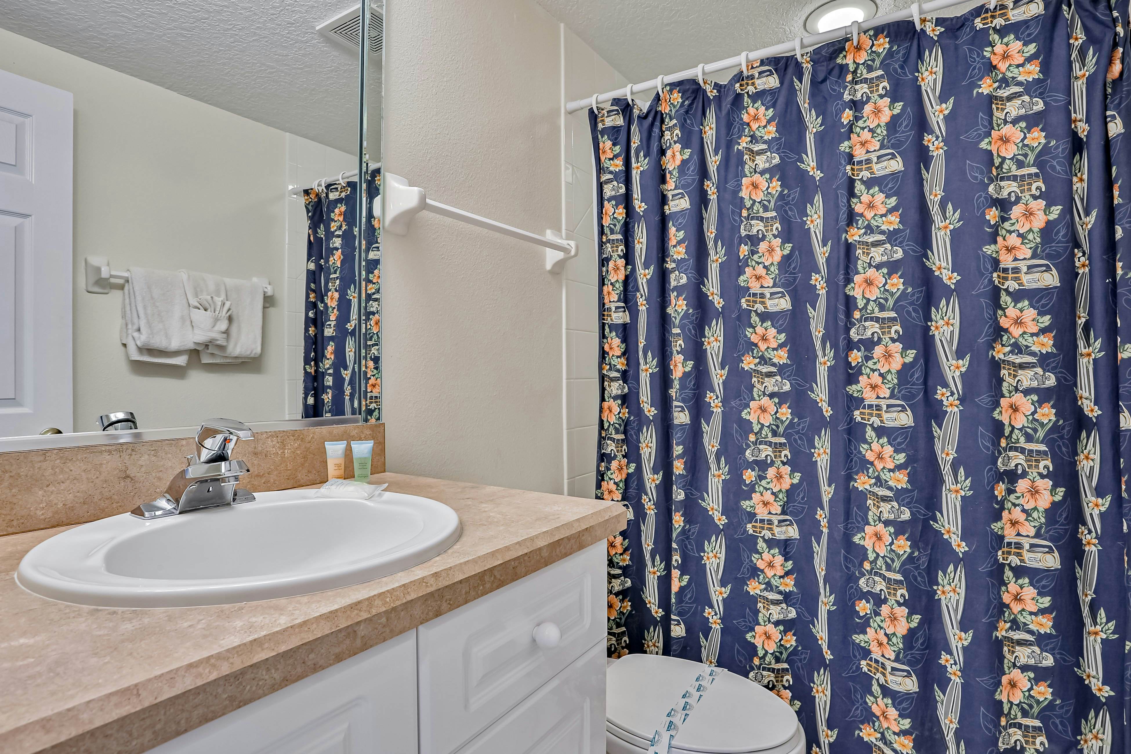 Oceanwalk 5-203 - Winding Waterways