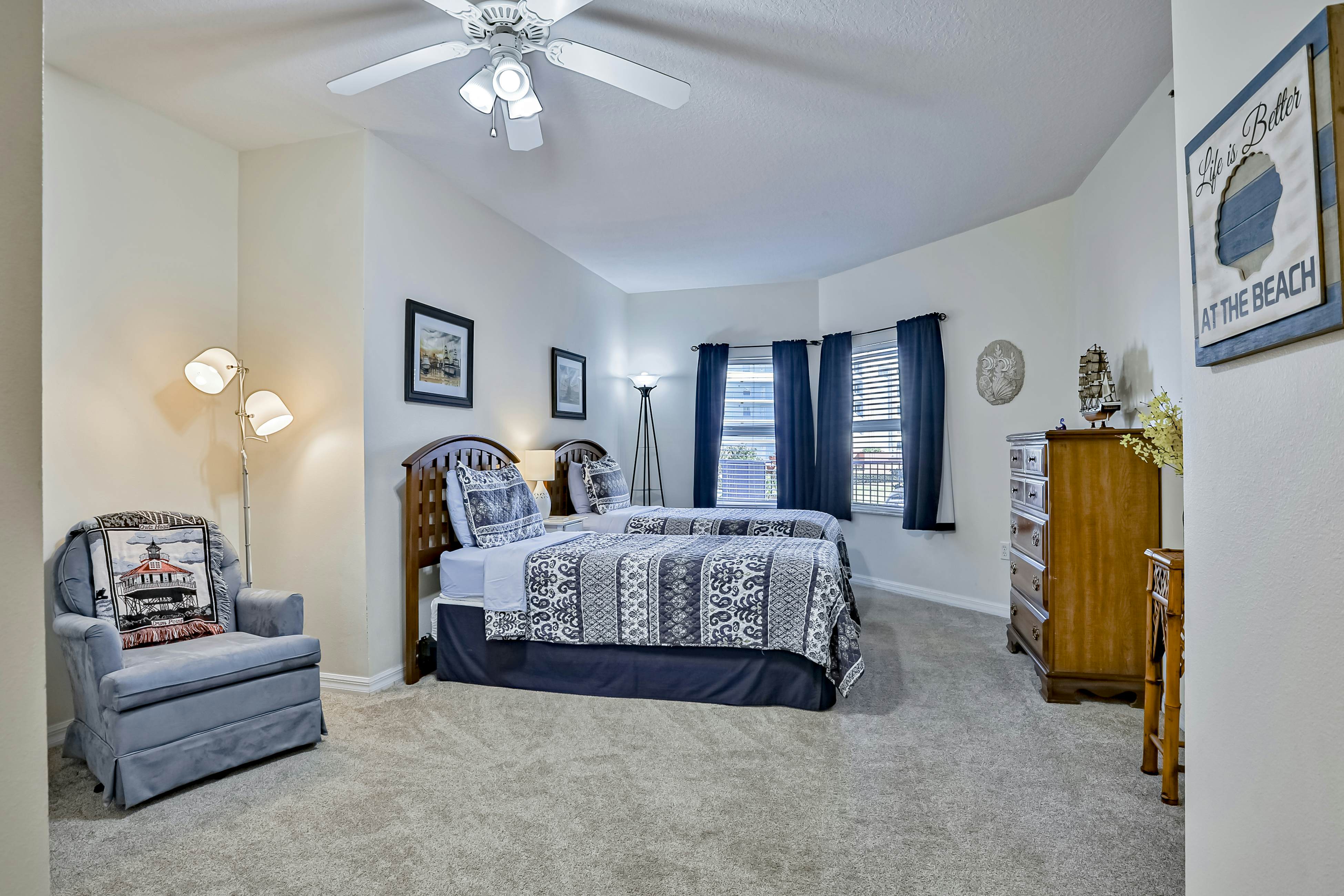 Oceanwalk 5-203 - Winding Waterways