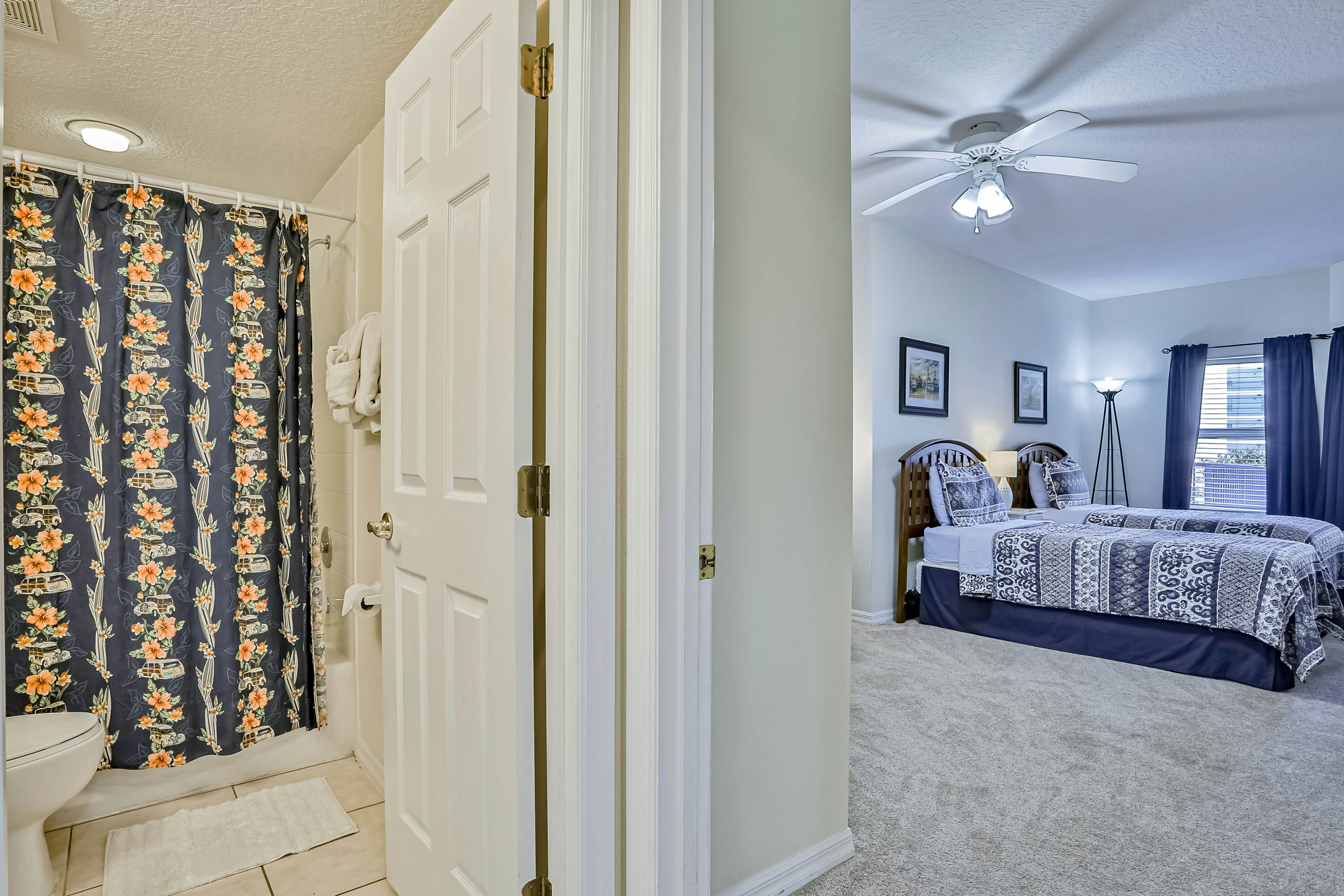 Oceanwalk 5-203 - Winding Waterways