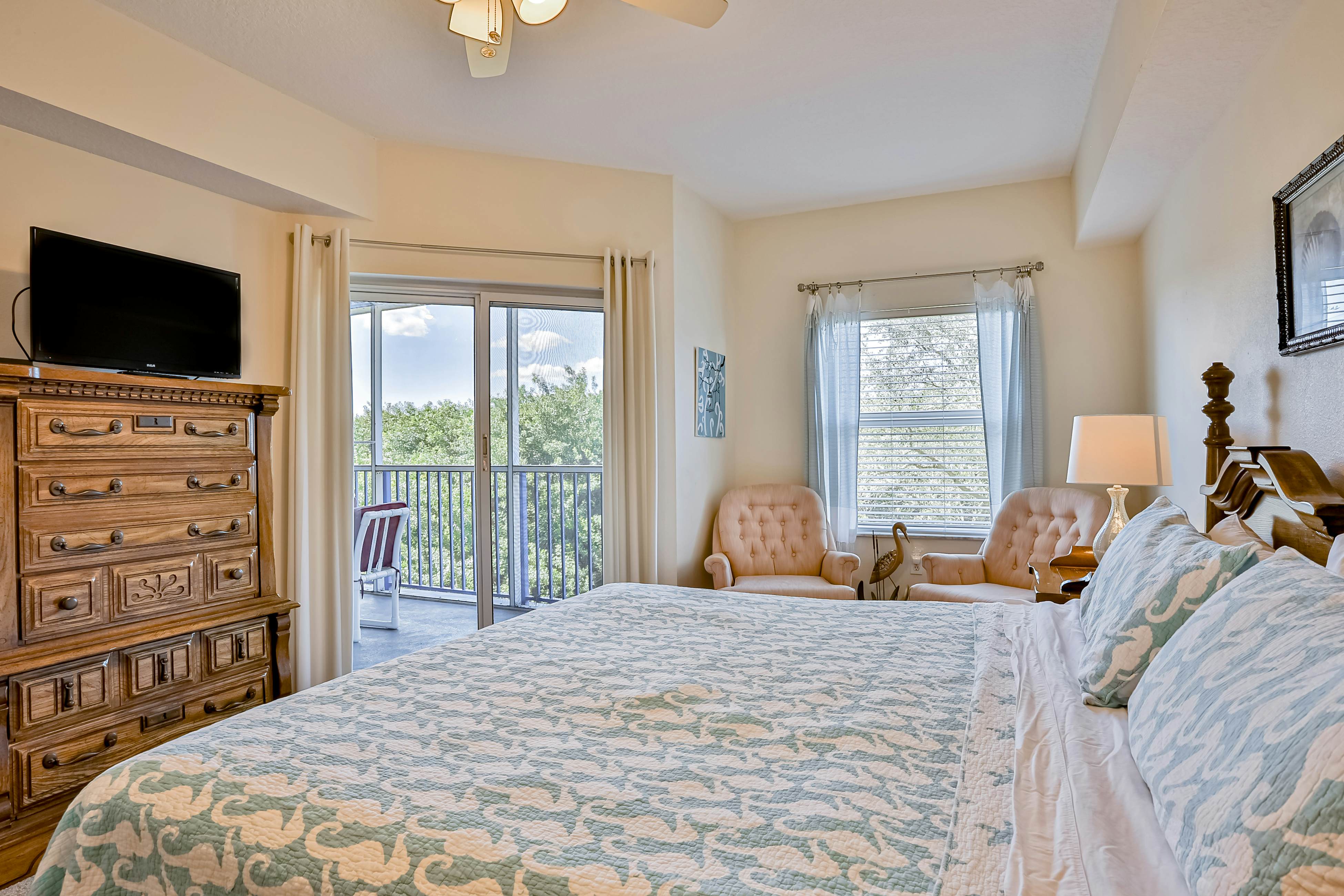 Oceanwalk 5-203 - Winding Waterways