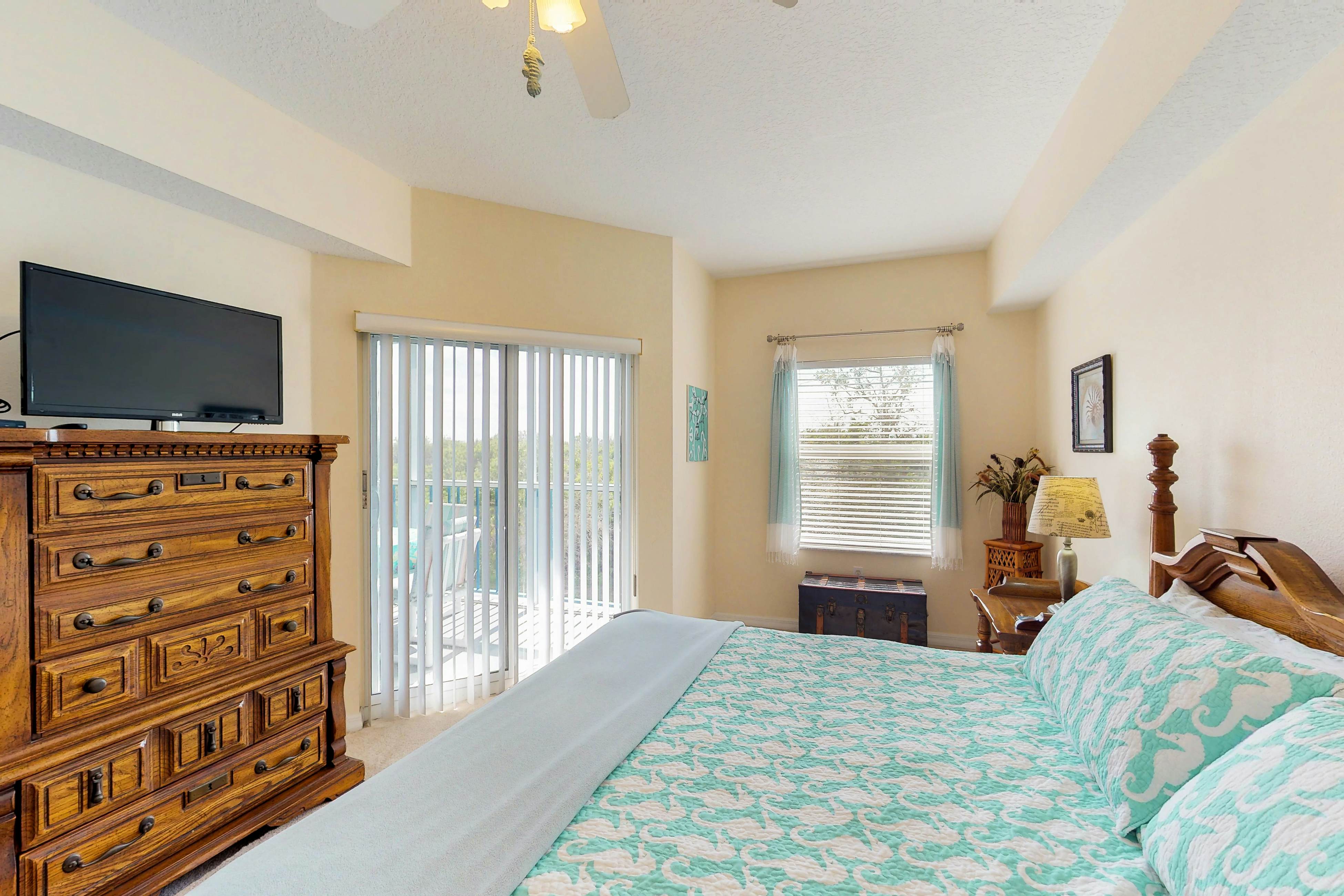 Oceanwalk 5-203 - Winding Waterways