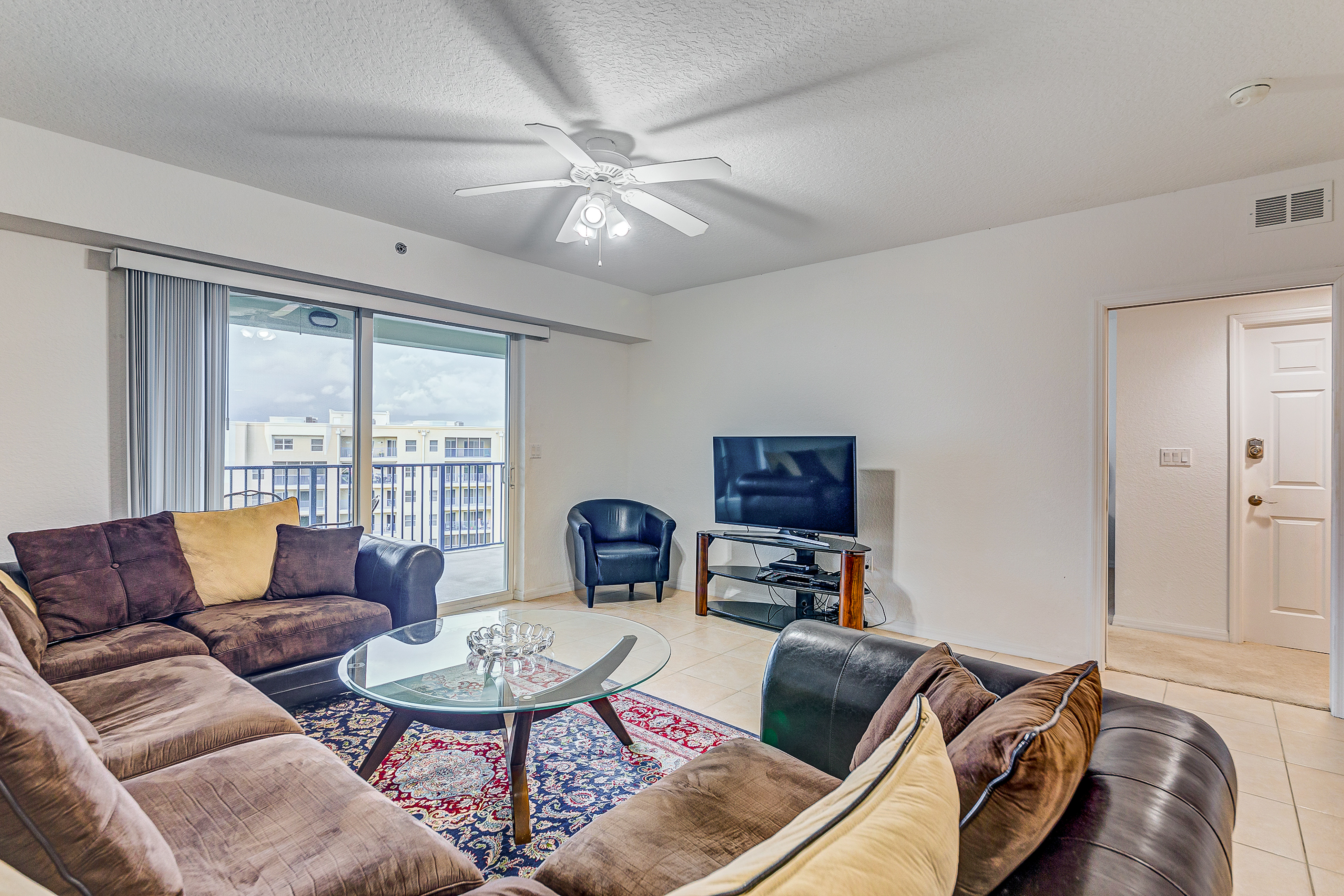 Oceanwalk 15-602 - Oceanwalk Suite