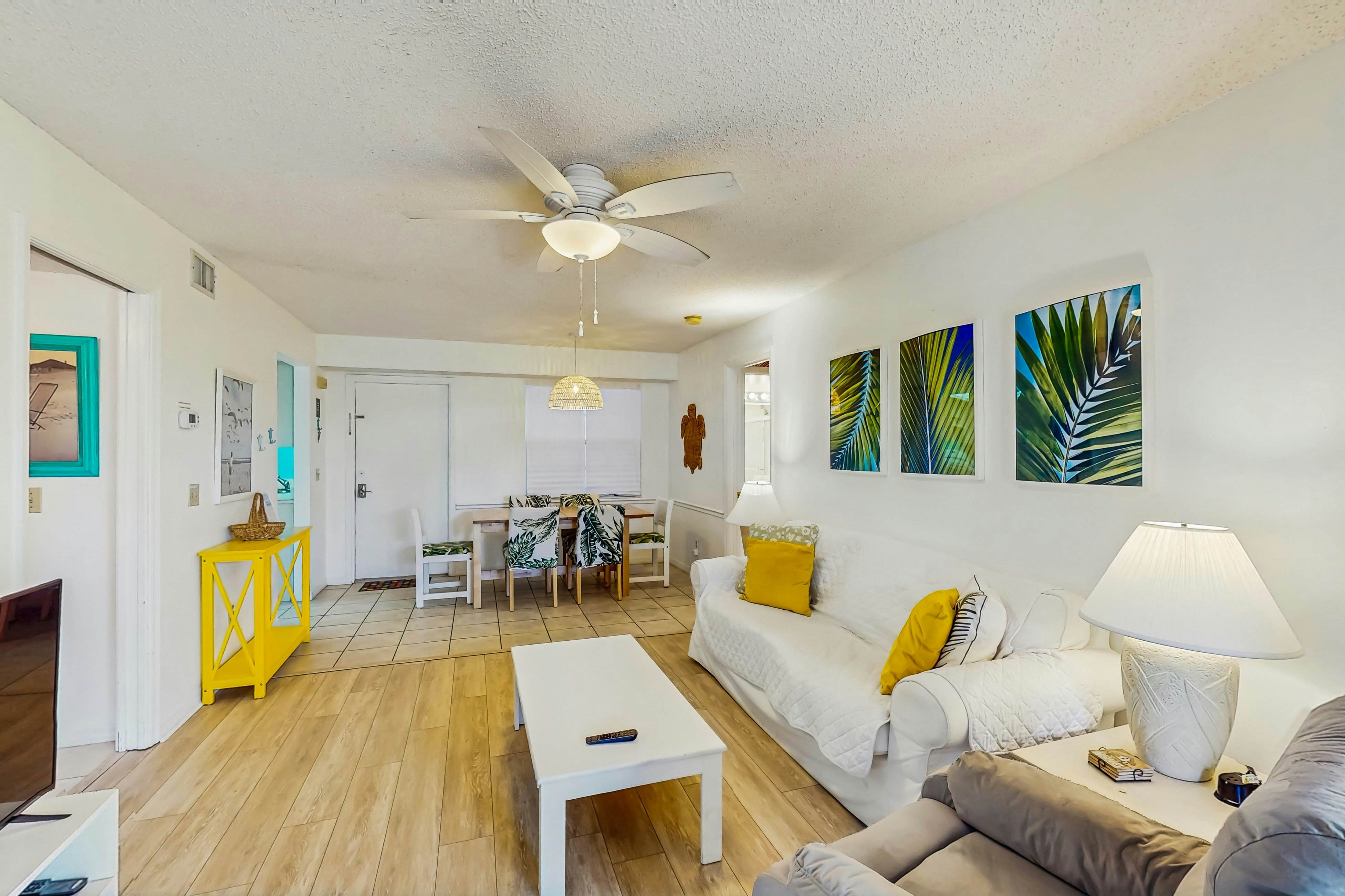 Sea Woods Condo 131 - Coastal Hide Away